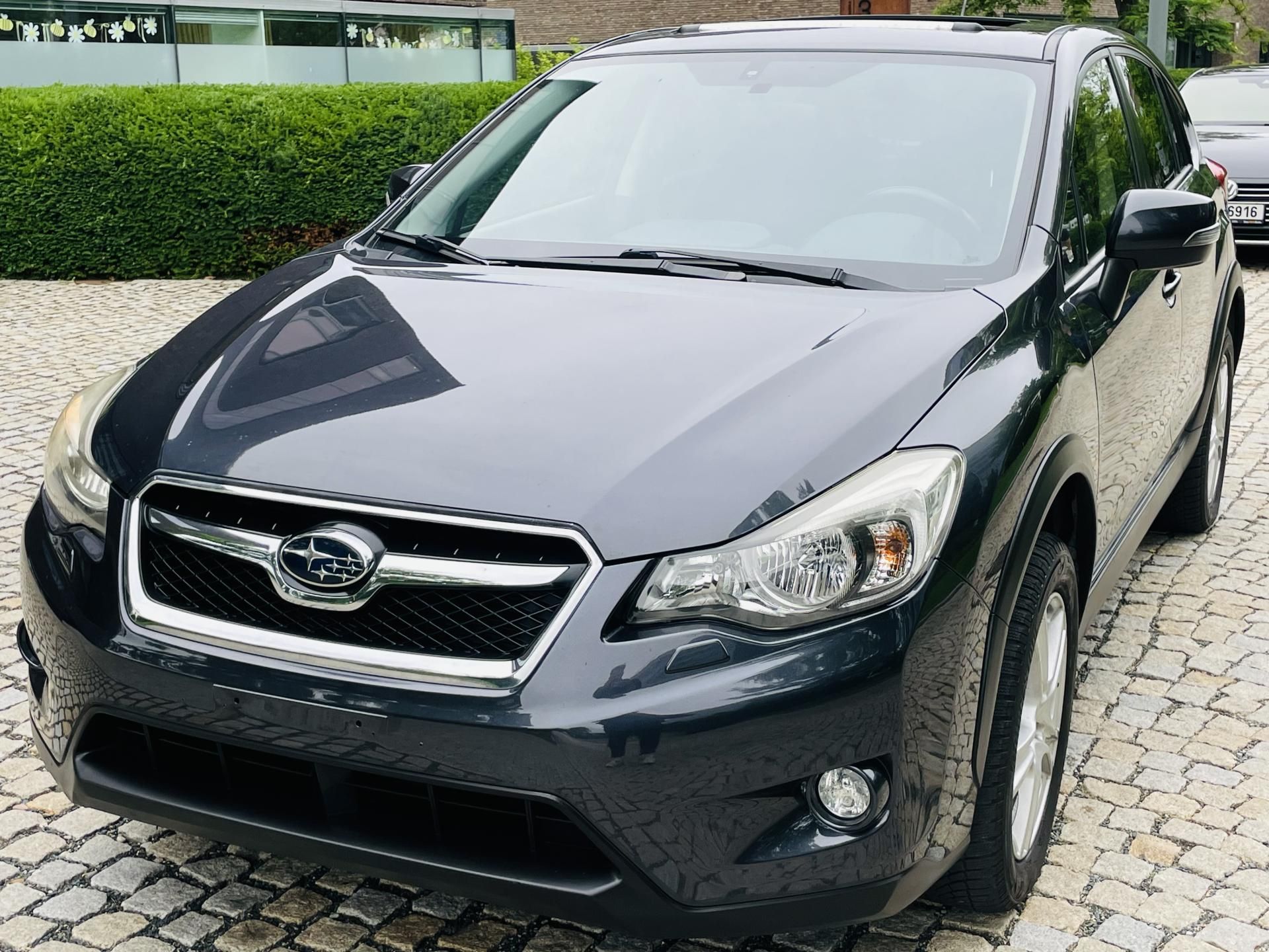 Subaru XV, 2.0D 4x4 KAM VÝHŘEV SERVISKA - fotka 4