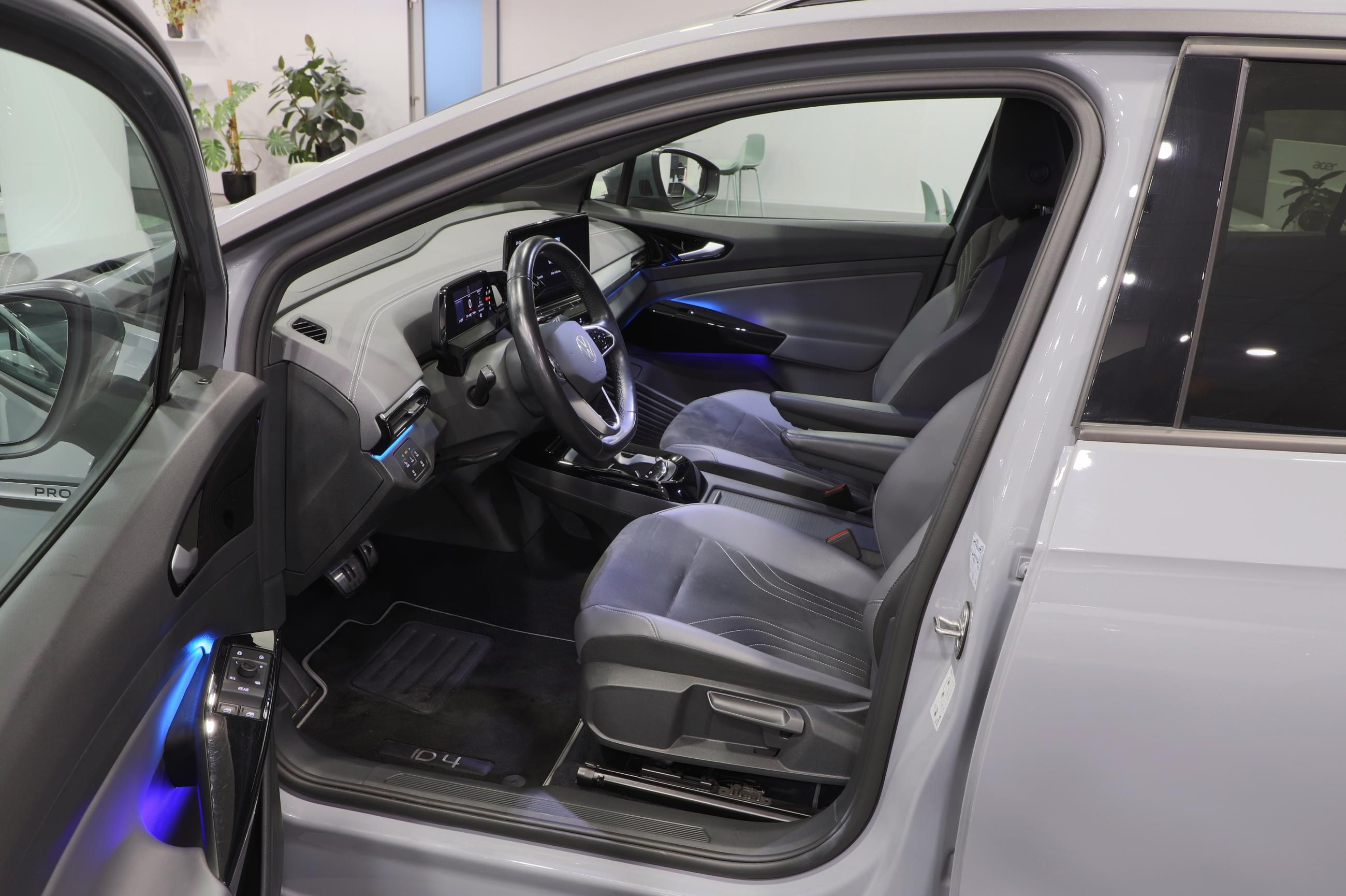 Volkswagen ID.4, ID.4 Pro 150kW / Tažné / ALU - fotka 6