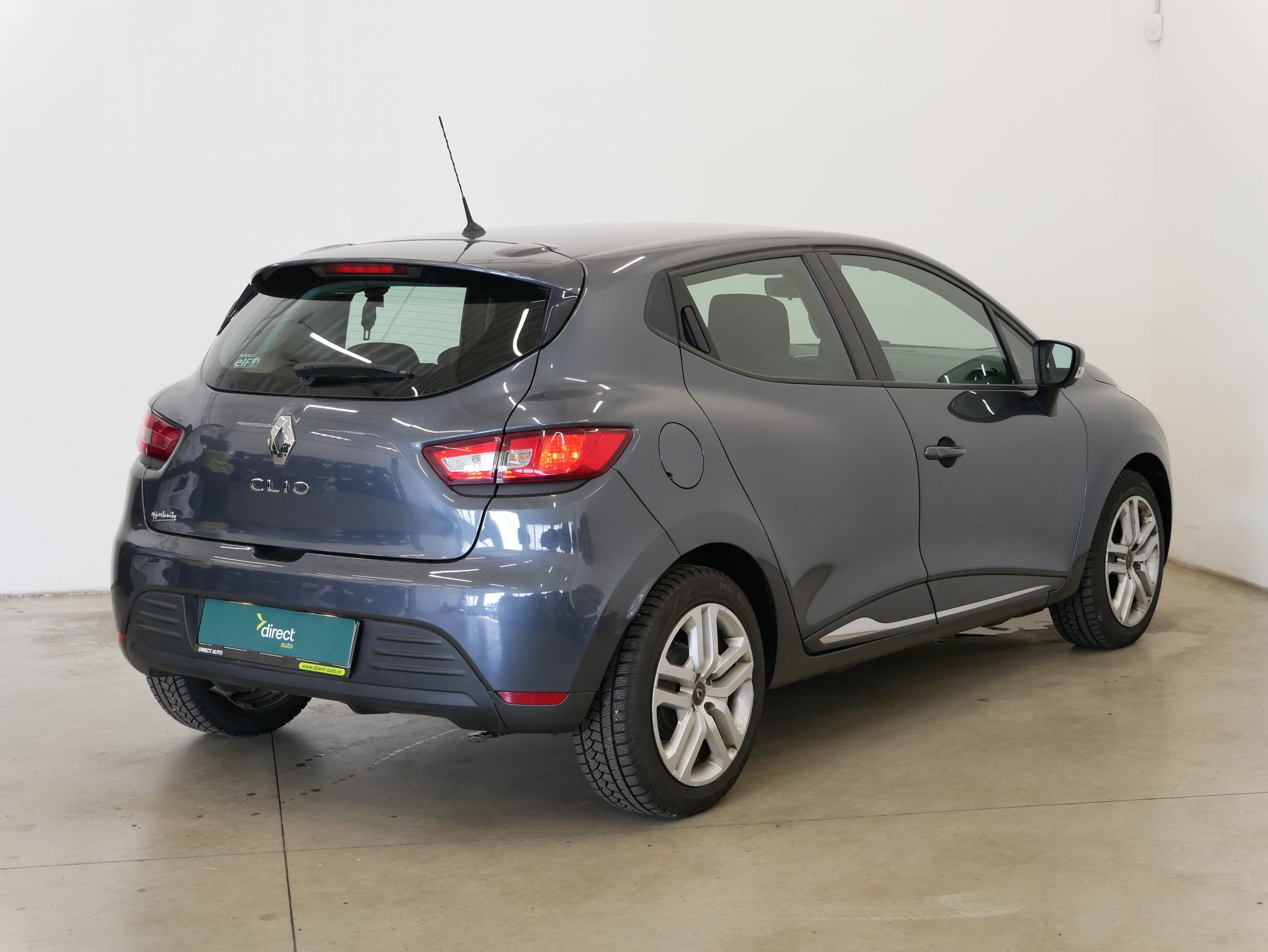 Renault Clio, 0.9i 56 kW - fotka 2