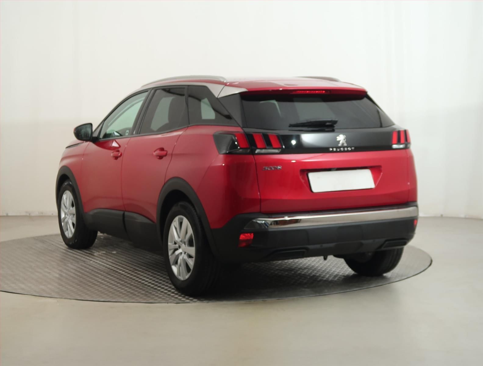 Peugeot 3008, 1.2 PureTech, Active, ČR,1.maj - fotka 4