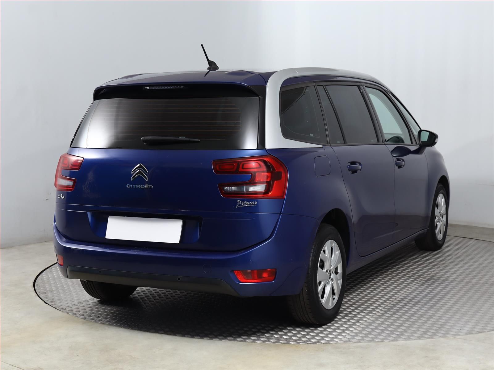 Citroën Grand C4 Picasso, 1.6 BlueHDi, 7 míst - fotka 5