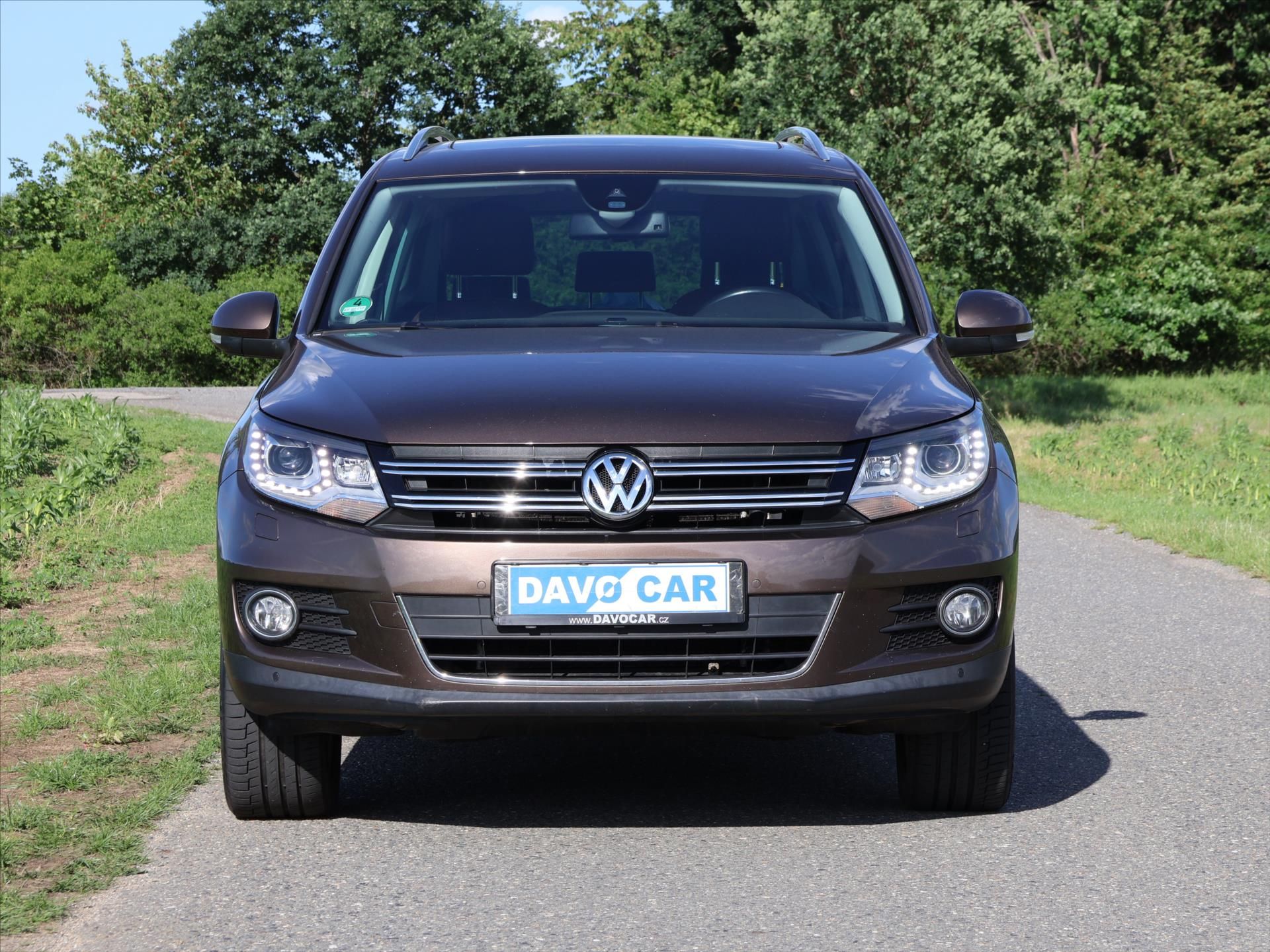 Volkswagen Tiguan, 2,0 TSI DSG 4x4 Sport&Style - fotka 2