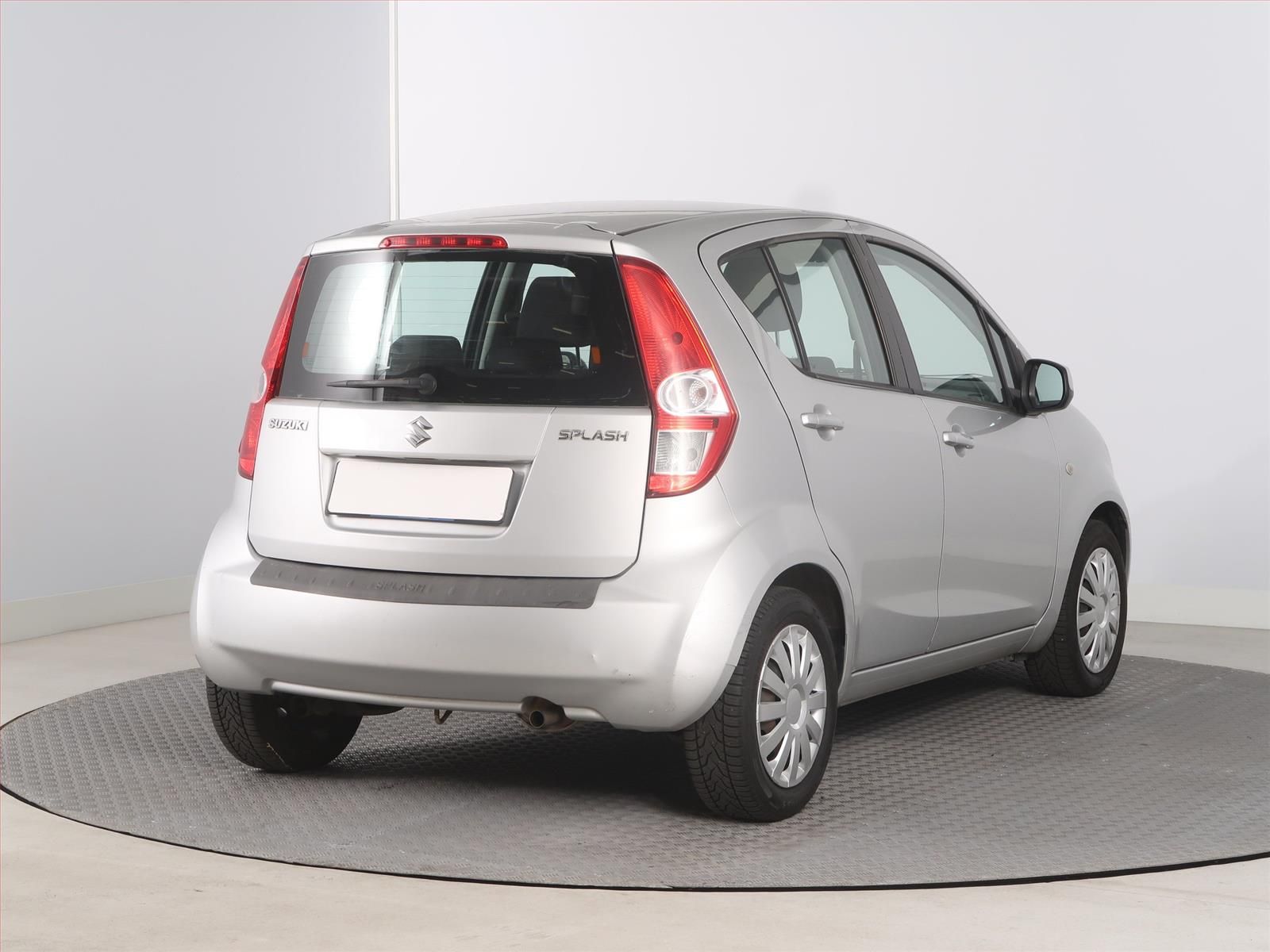 Suzuki Splash, 1.2 16V, po STK, jezdí výborně - fotka 5