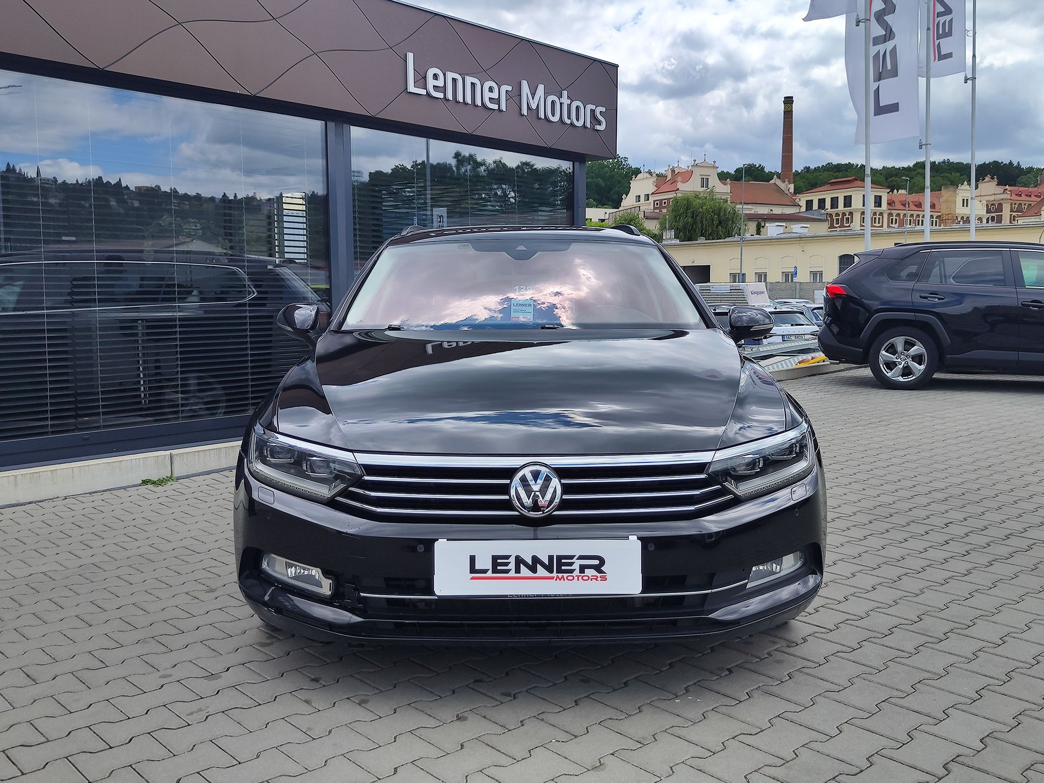Volkswagen Passat, 2.0 TDi/110kW Comfortline DSG - fotka 2