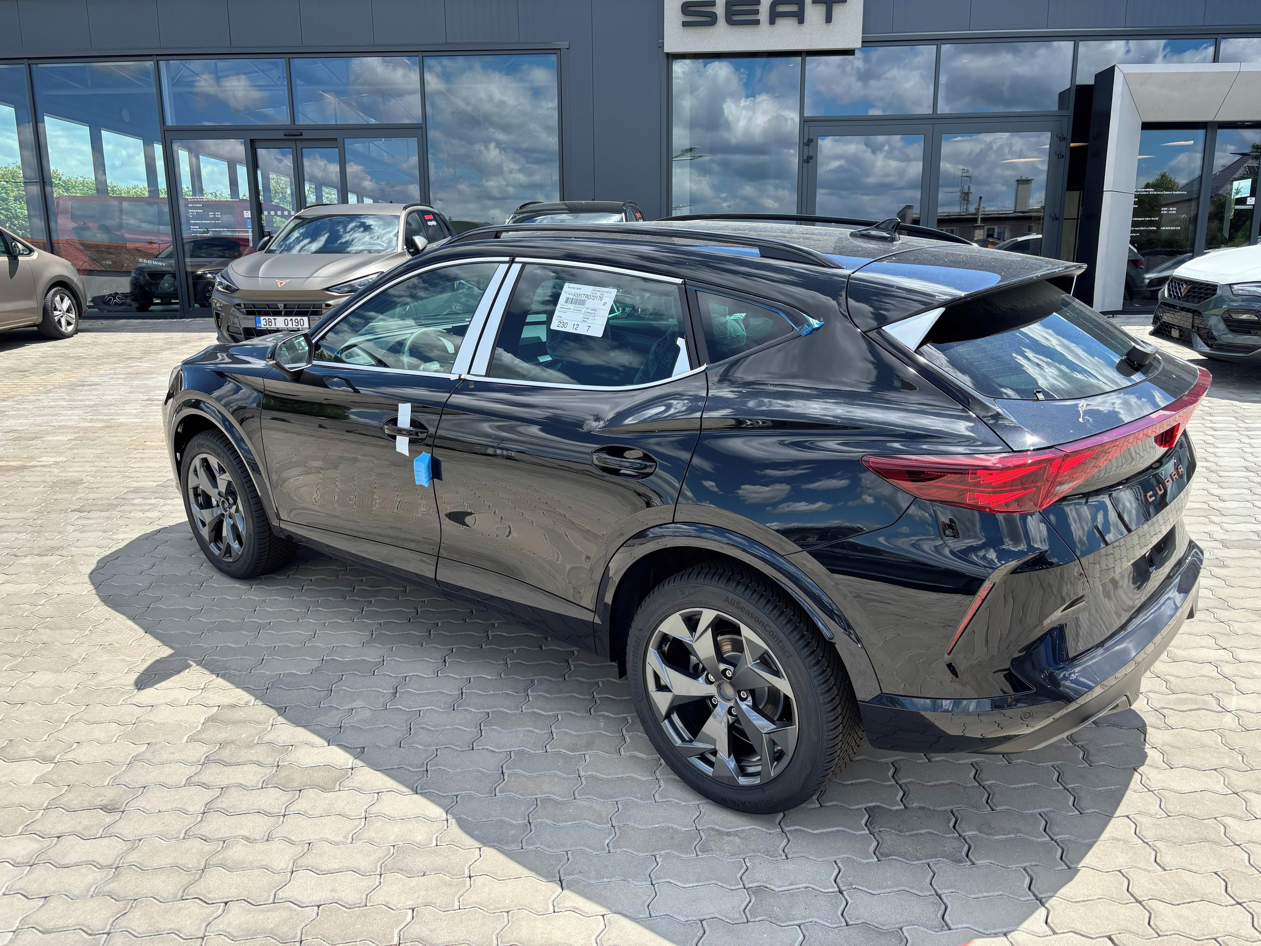 Cupra Formentor, 1.5 eTSI 110 kW DSG - fotka 2