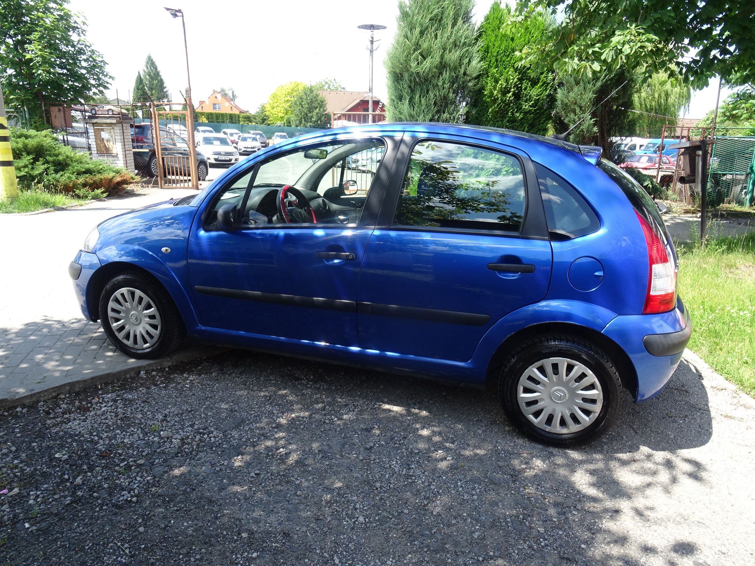 Citroën C3, 1.1 i 2.MAJITEL !! - fotka 5