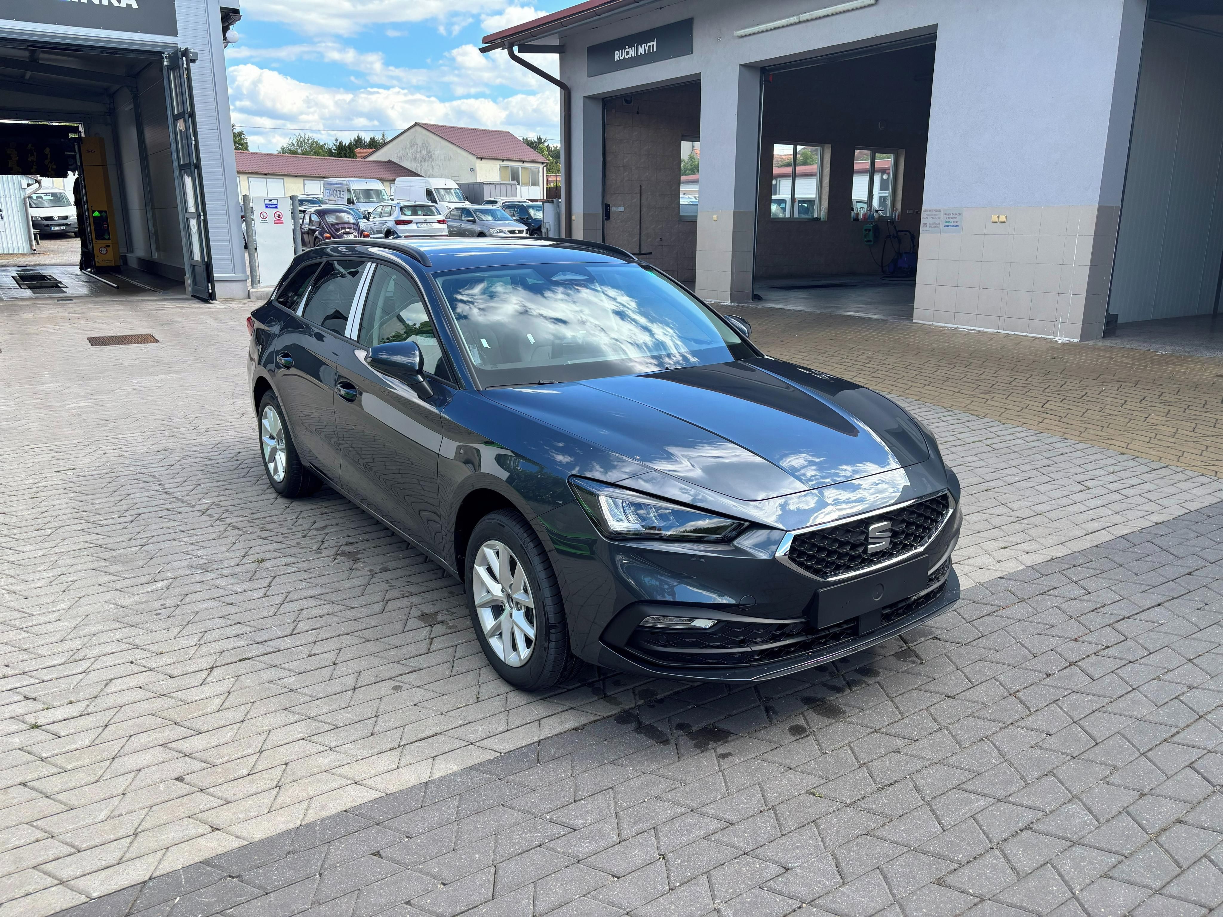 Seat Leon, Style 1.5 TSI 85 kW - fotka 4