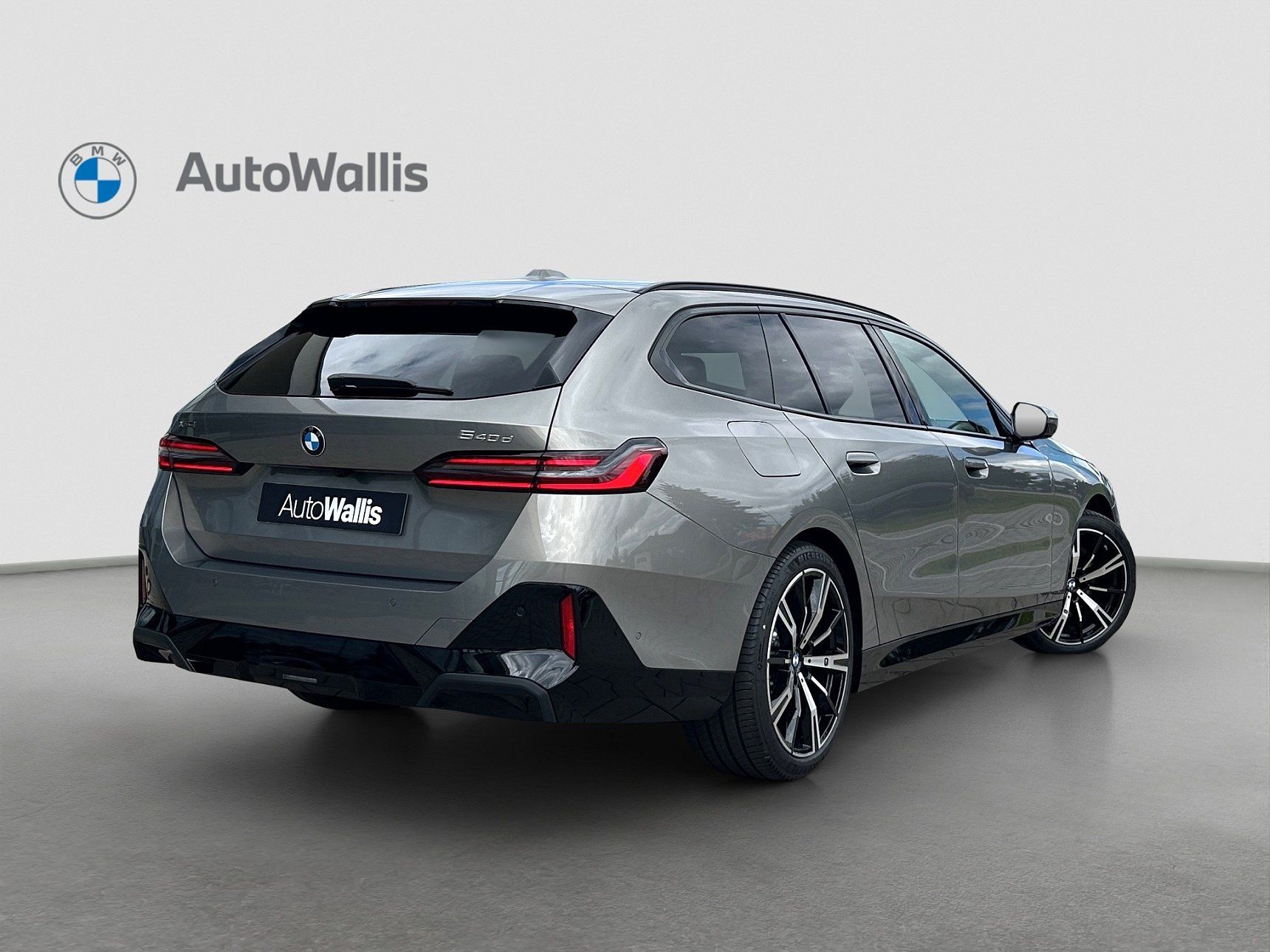 BMW Řada 5 - fotka 2
