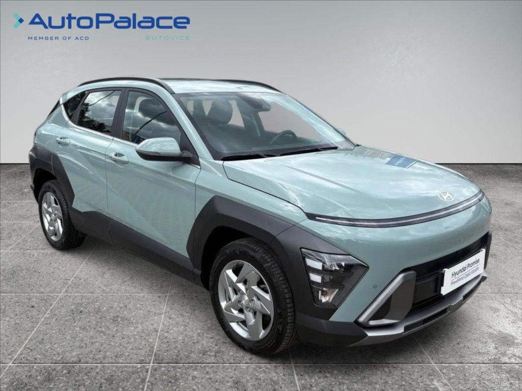 Hyundai Kona, 1,6 T-GDI SMART 145KW AT - fotka 3