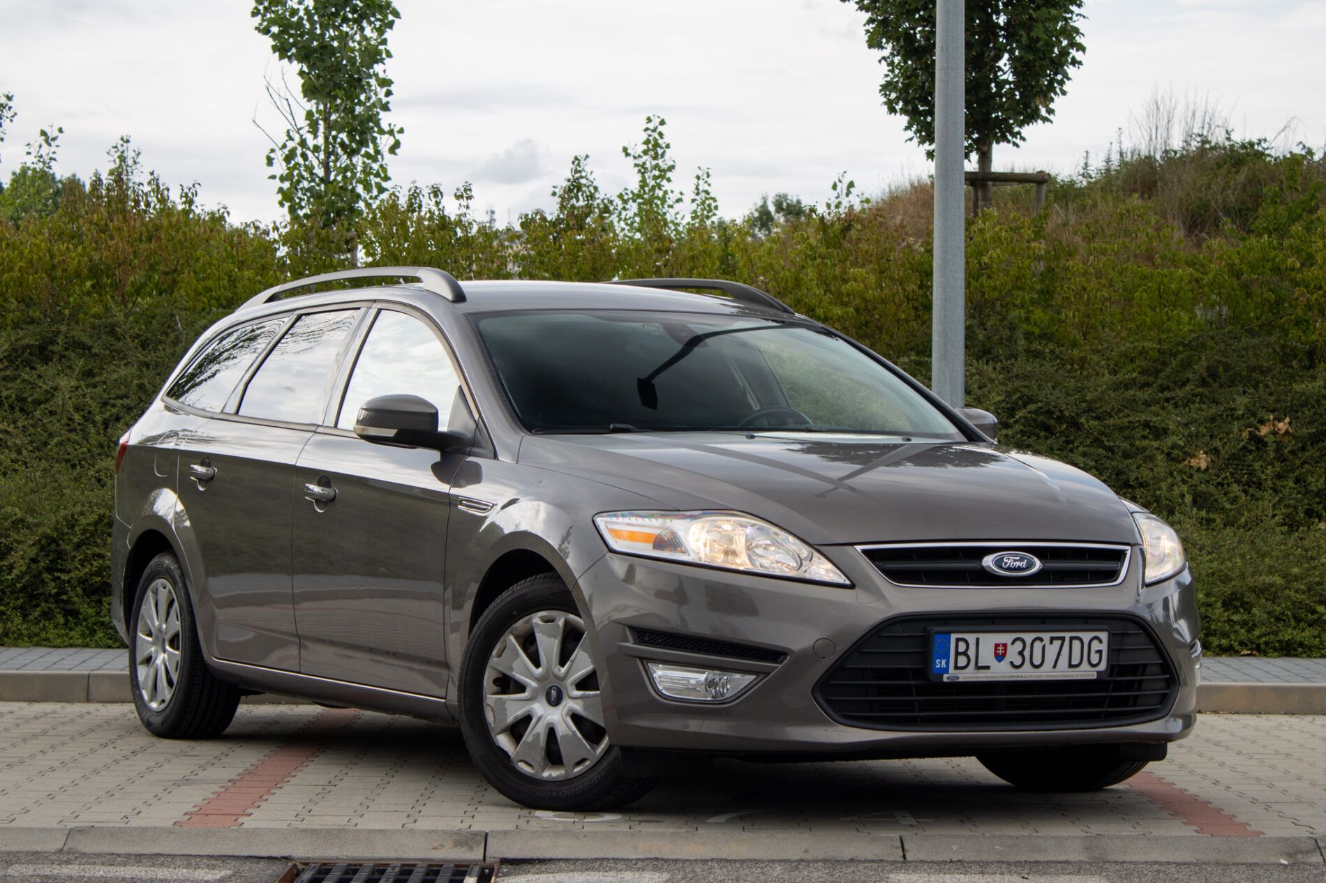 Ford Mondeo - fotka 3