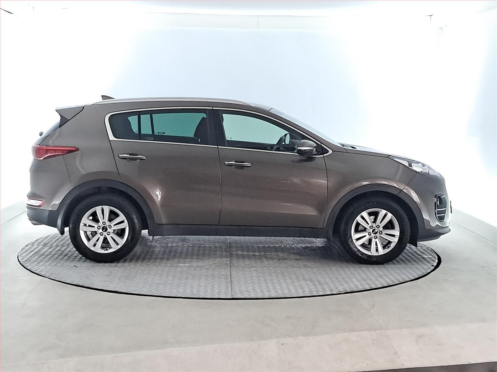 Kia Sportage, 1.6 T-GDI, Serv.kniha - fotka 6
