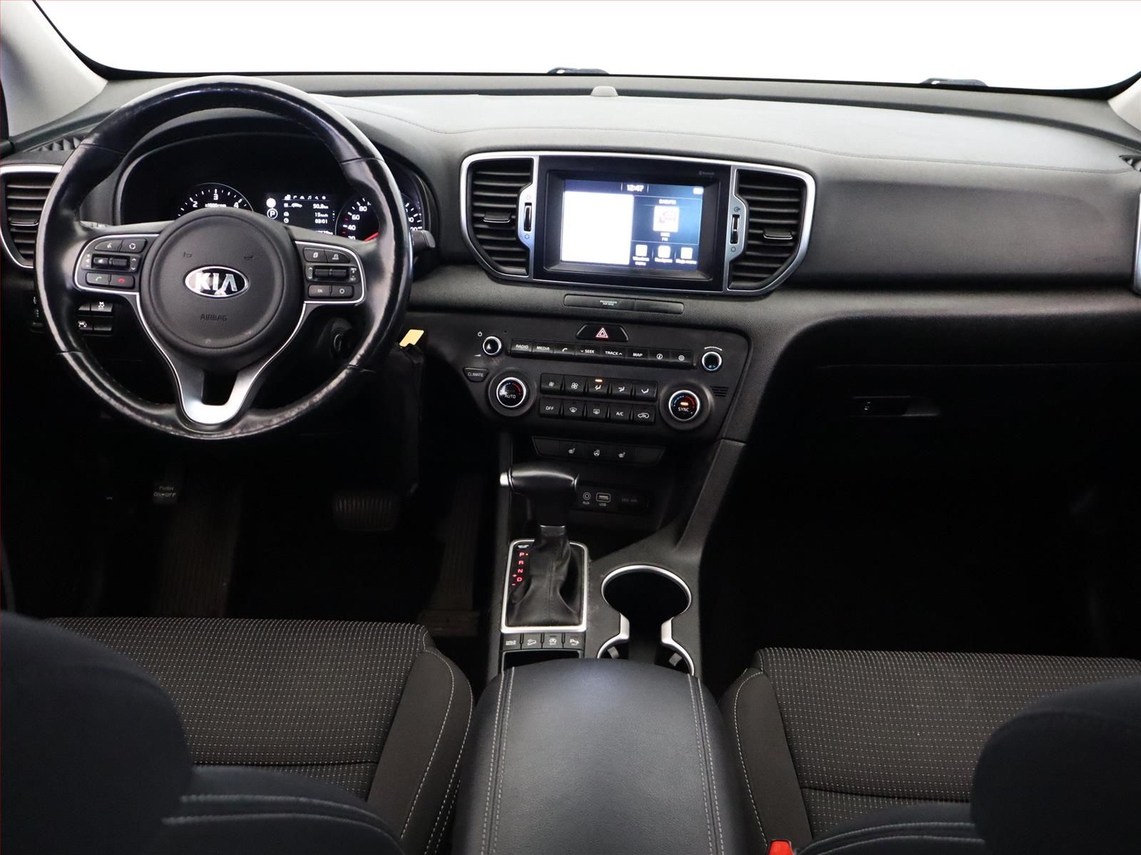 Kia Sportage, 1.7 CRDi, Automat, Serv.kniha - fotka 6