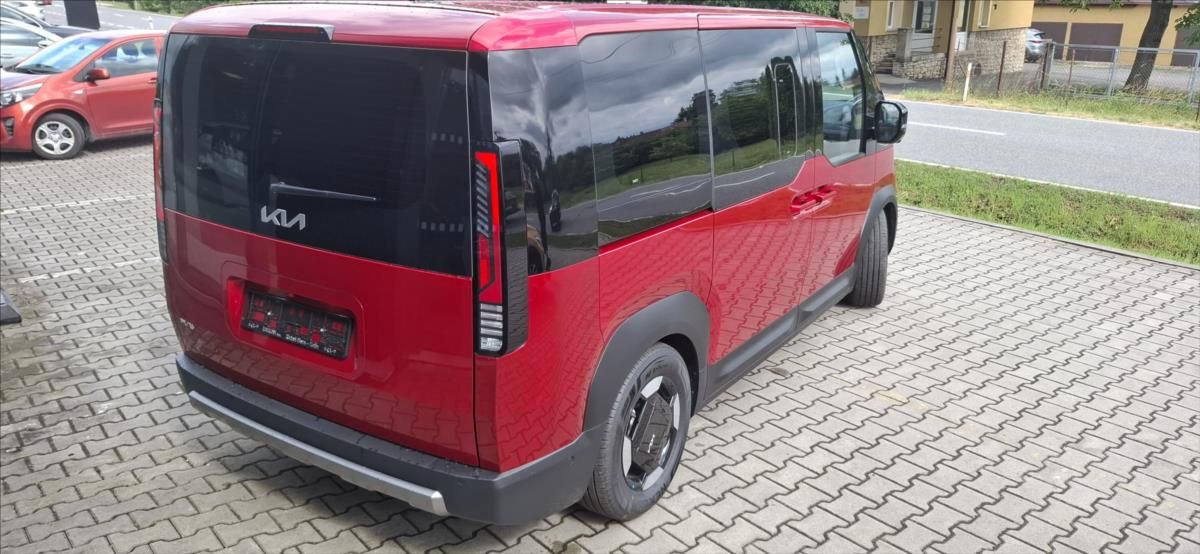 Kia PV5, 4x2 ELITE 71,2 KWH (2026) - fotka 4