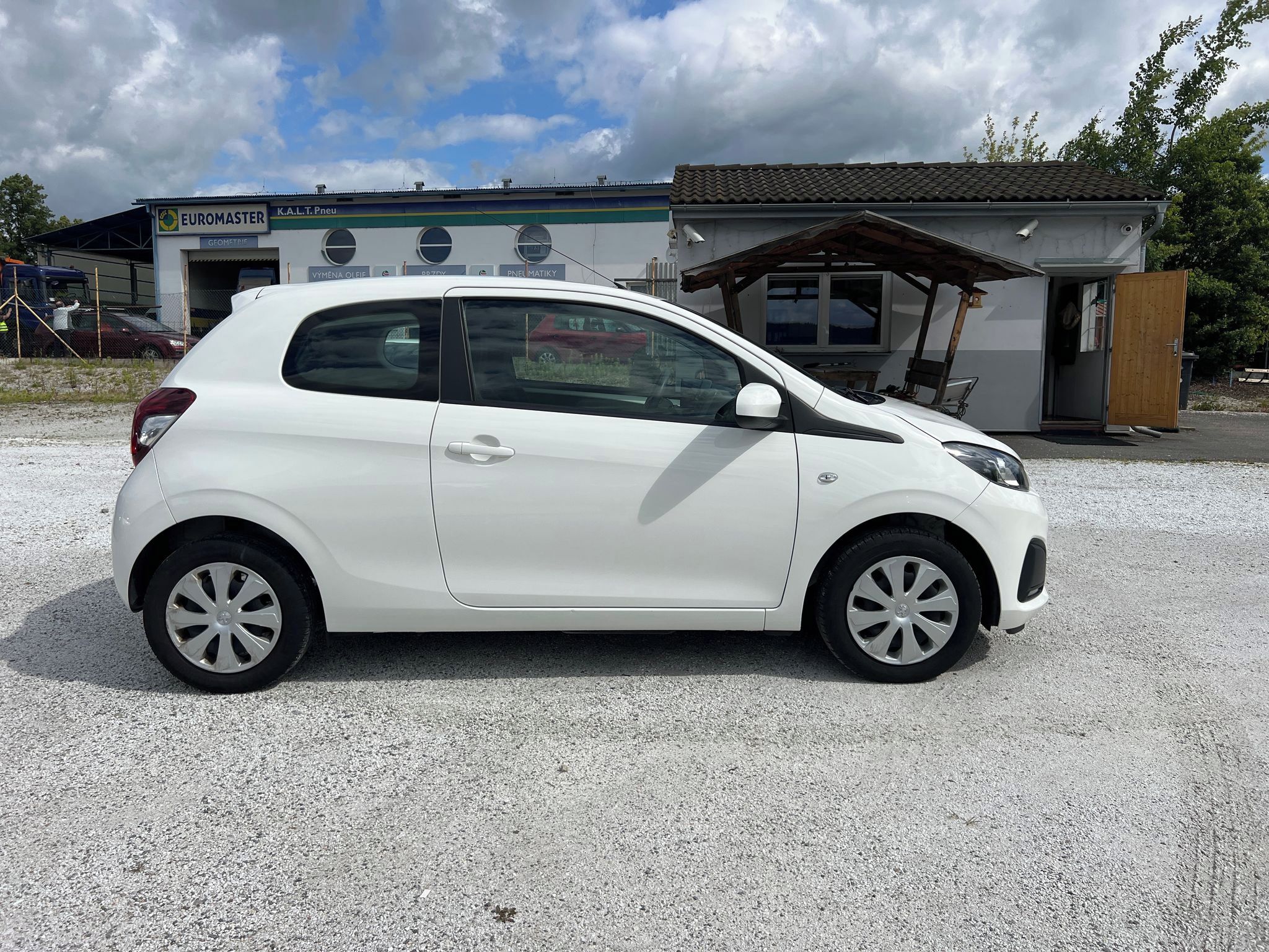 Peugeot 108, 1.0 i - fotka 4
