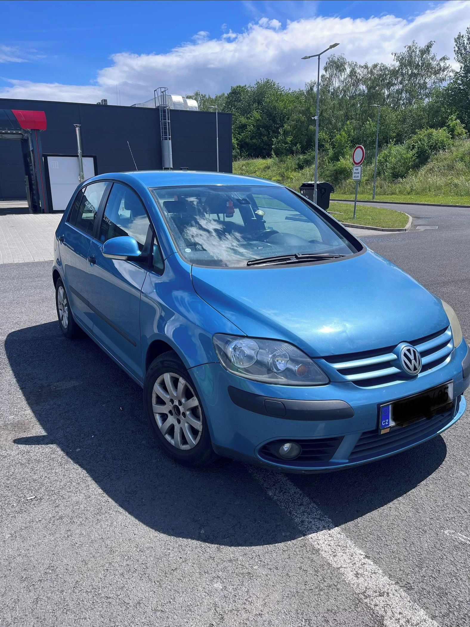 Volkswagen Golf Plus, 1.6 FSI, 85 kW - fotka 3