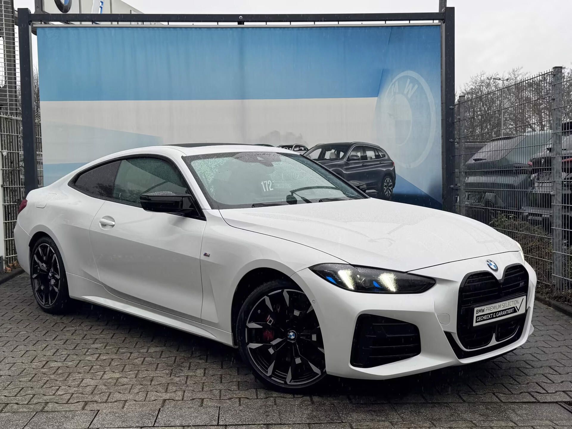 BMW Řada 4, M440i xD M-Sport Pro Šíbr 360 - fotka 3