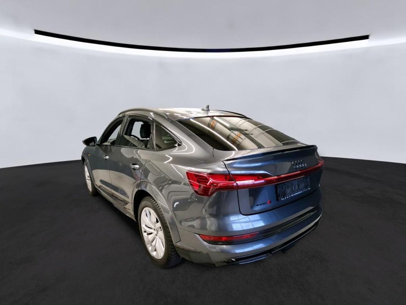 Audi e-tron, SPORTBACK S 370kw SOH 97% - fotka 2