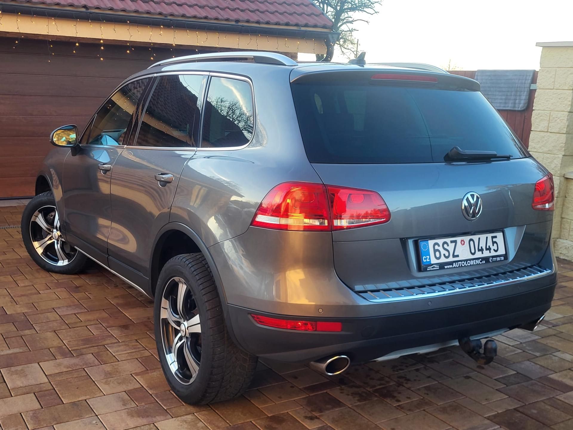 Volkswagen Touareg, 4.2V8 TDi 250kW*1.MAJITEL* - fotka 3