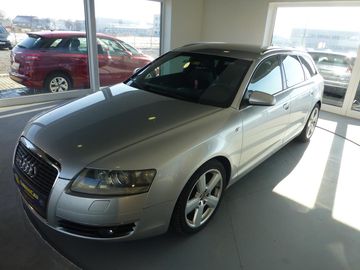 3,0TDI**QUATTRO**NAVIG**XENONY