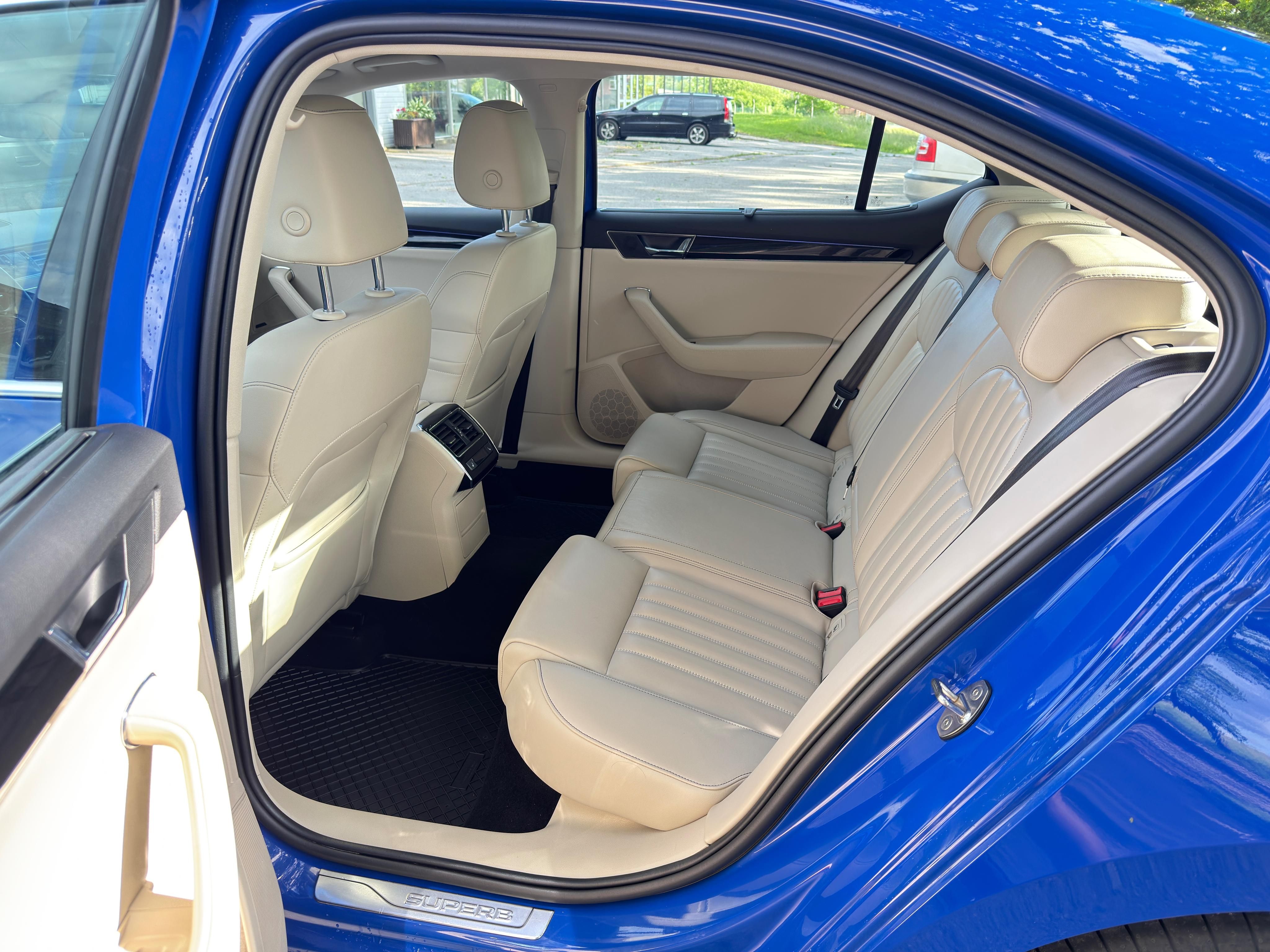 Škoda Superb, iV L&K 1.4TSi 160kW DSG - fotka 5