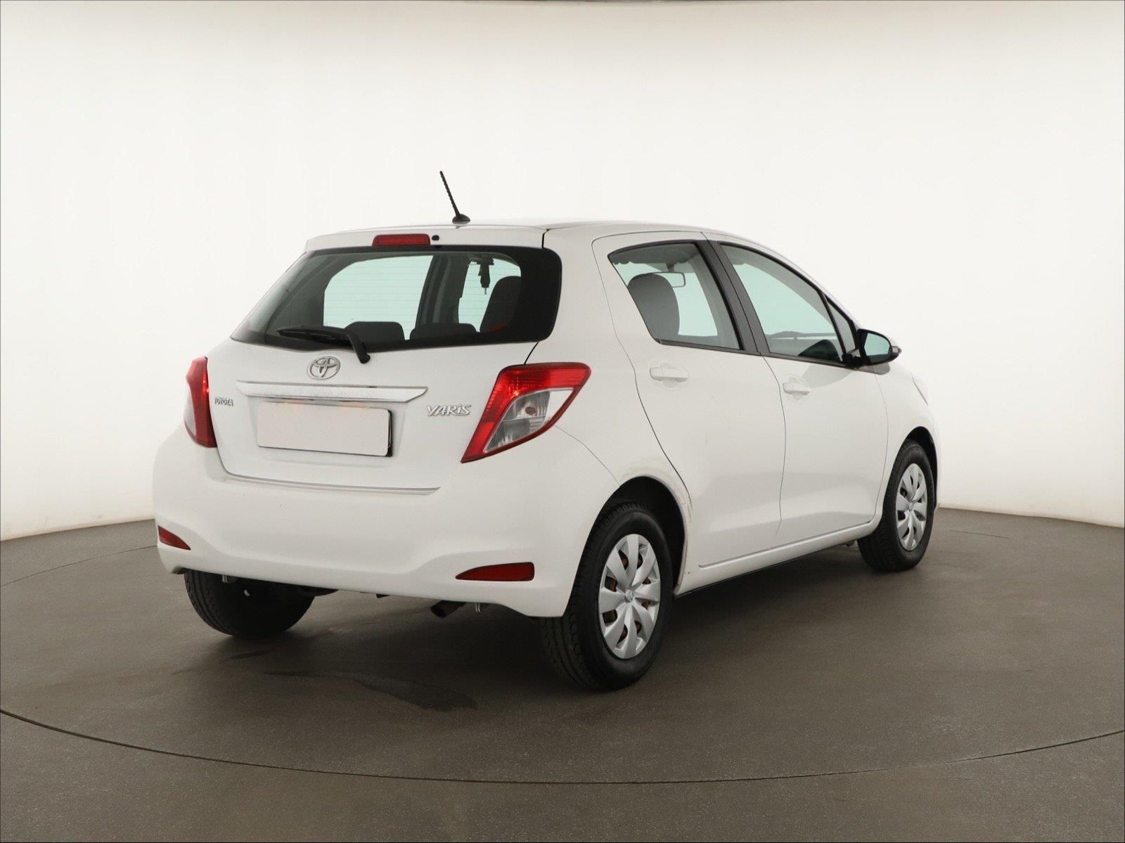 Toyota Yaris, 1.33 Dual VVT-i, Klima - fotka 5