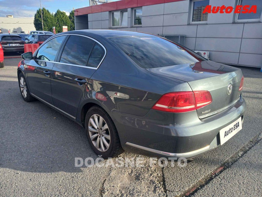Volkswagen Passat, 1.4TSi - fotka 2