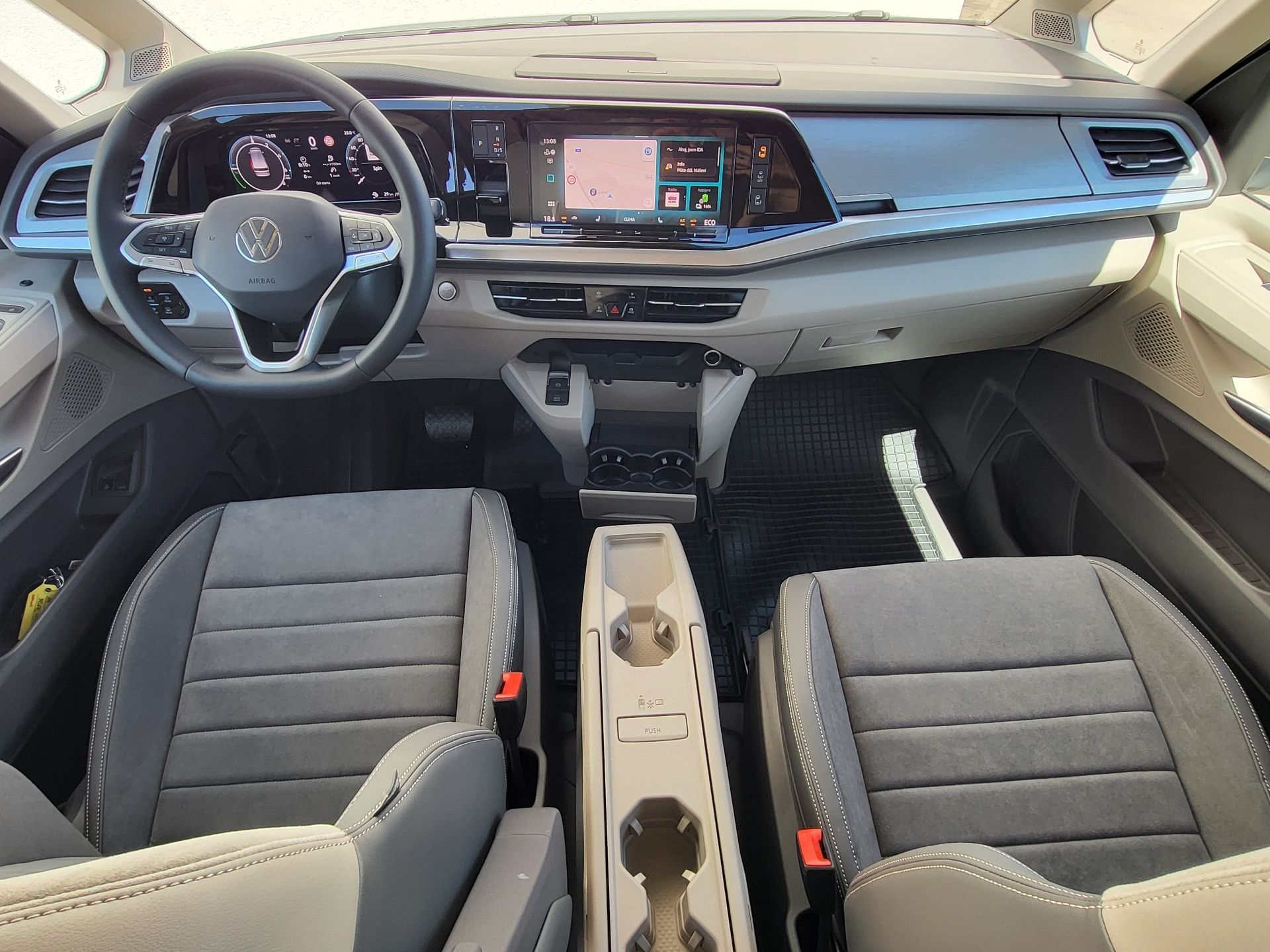 Volkswagen Multivan, Long Life 1,5 TSI PHEV 4MOT - fotka 5