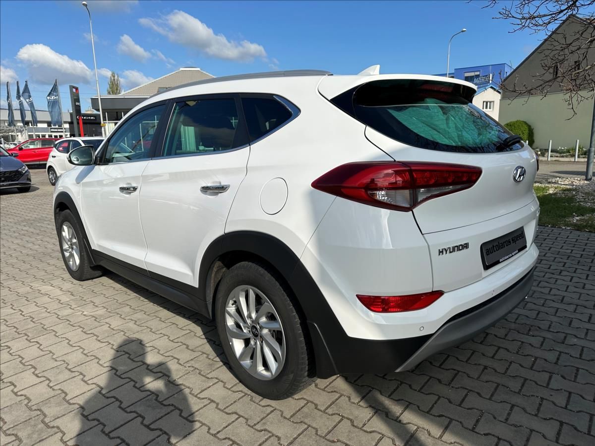 Hyundai Tucson, 2,0 CRDi 4WD LP STYLE AT - fotka 5