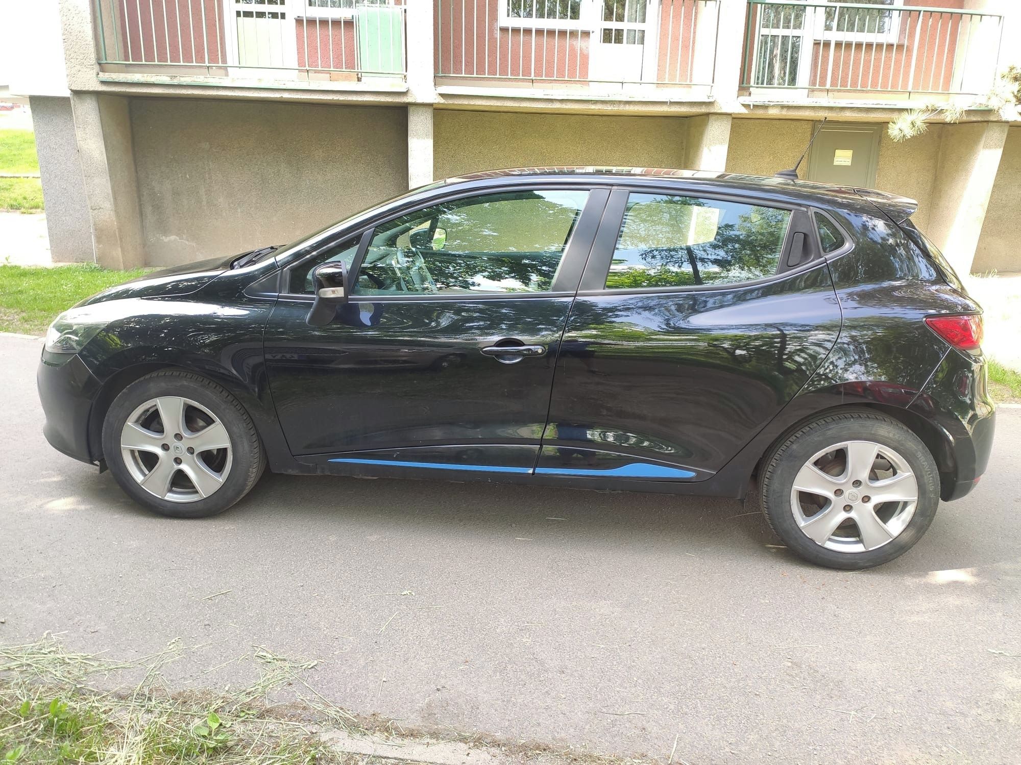 Renault Clio, 1,2i,55kW,ČR,nová STK,AC - fotka 4