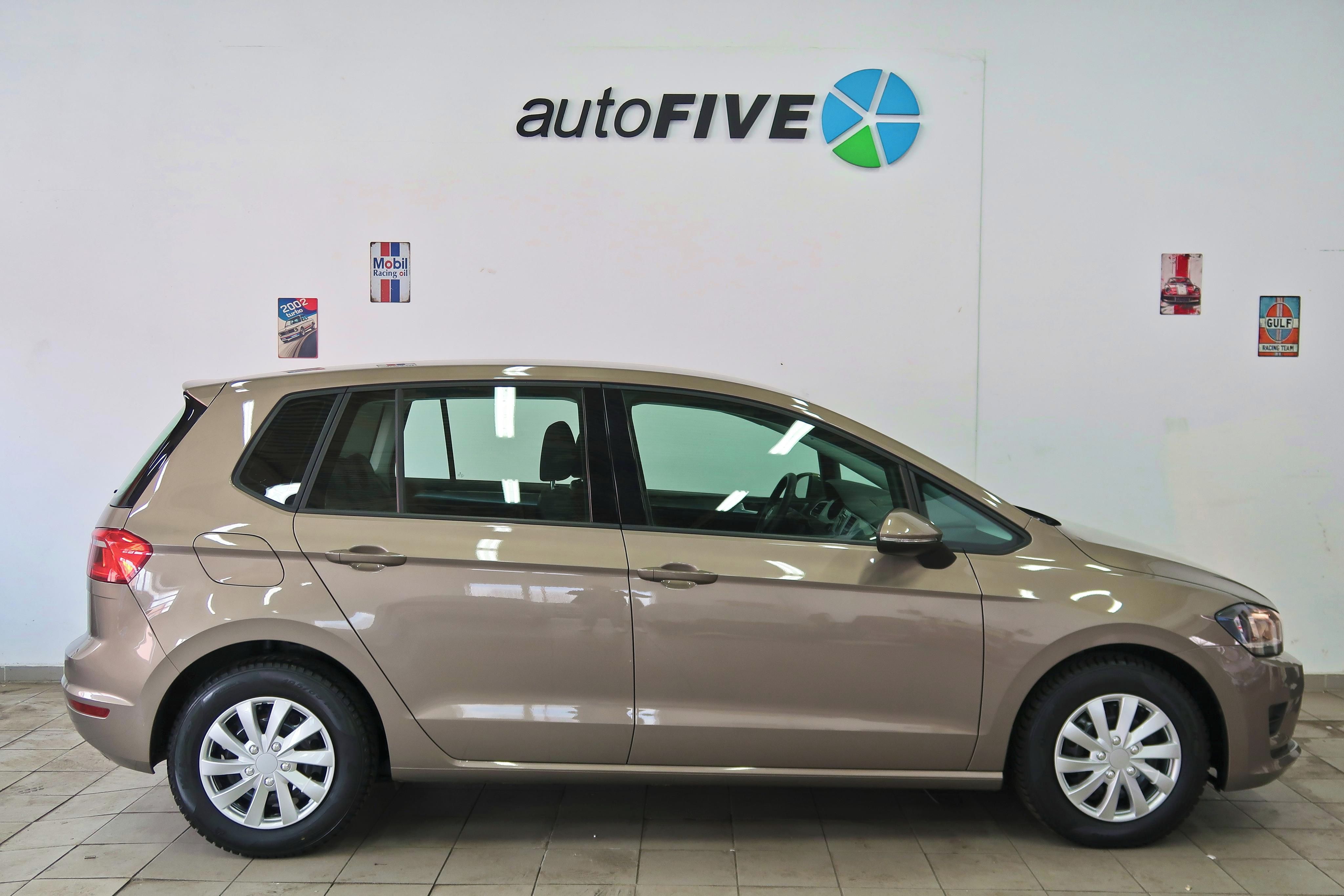Volkswagen Golf Sportsvan, 1.2TSI 81kW,VÝHŘEV,SENZORY,ZÁR - fotka 2