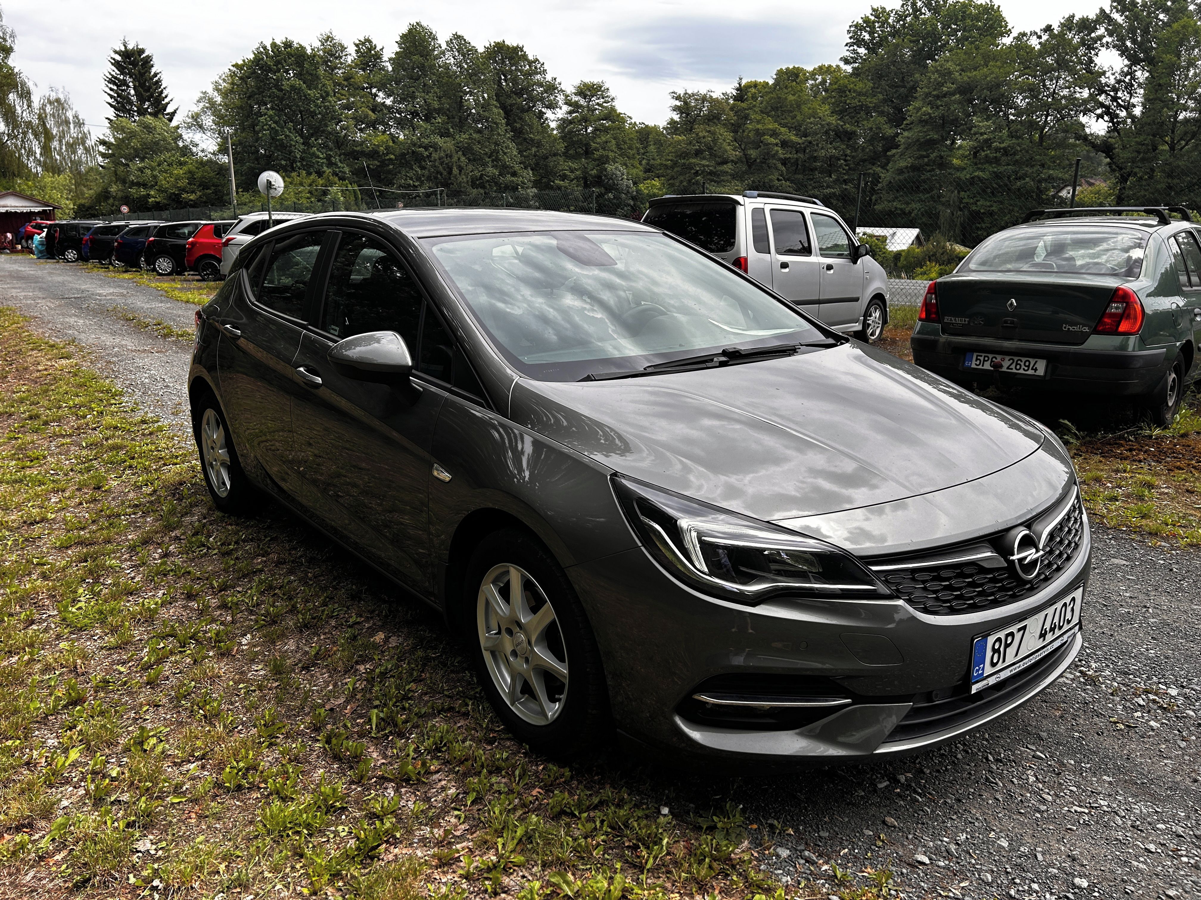 Opel Astra, 1,2i 81kW, nové v ČR - fotka 2