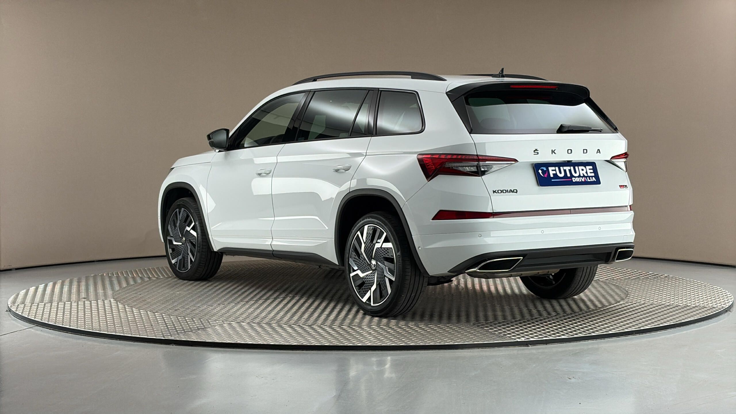 Škoda Kodiaq, 2.0 TSI DSG 4x4 RS - fotka 2