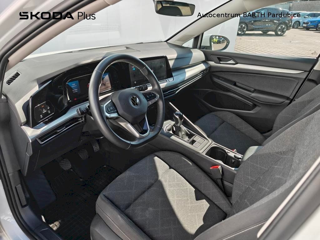 Volkswagen Golf, Variant / 1,0 TSI / 81 kW / Li - fotka 5