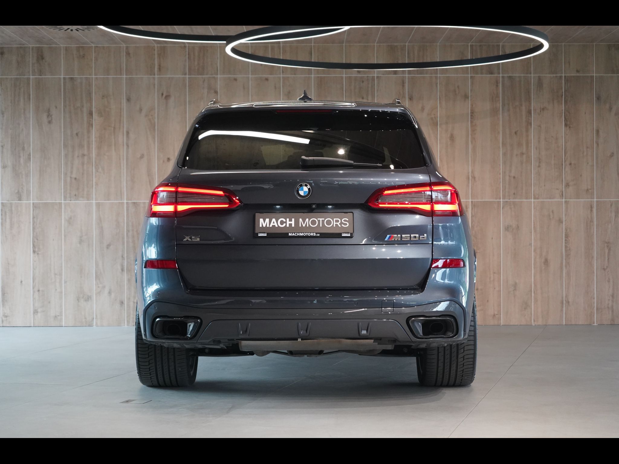 BMW X5, M50d, M Professional, Masáž - fotka 6