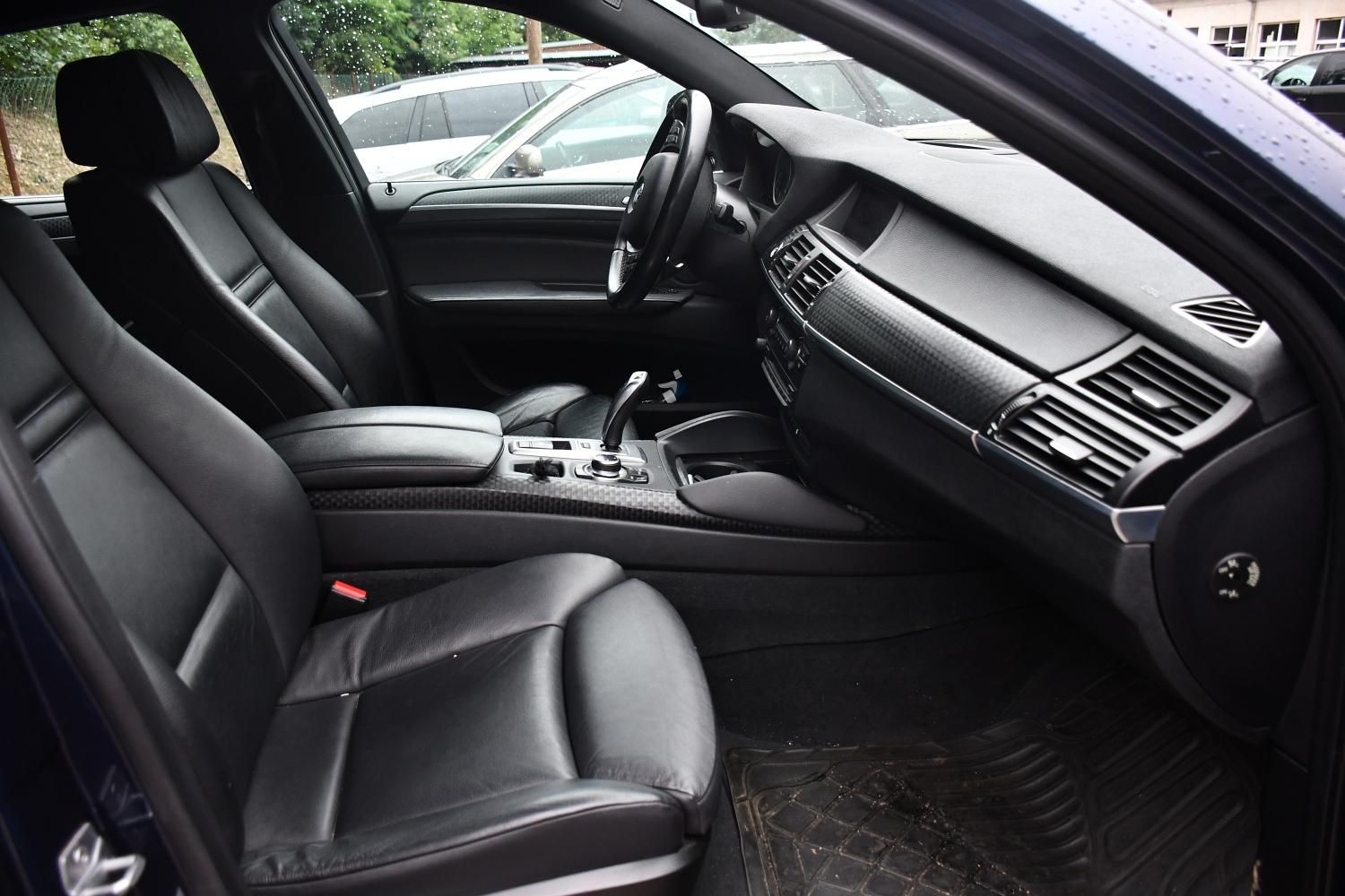 BMW X6, xDrive40d - fotka 6