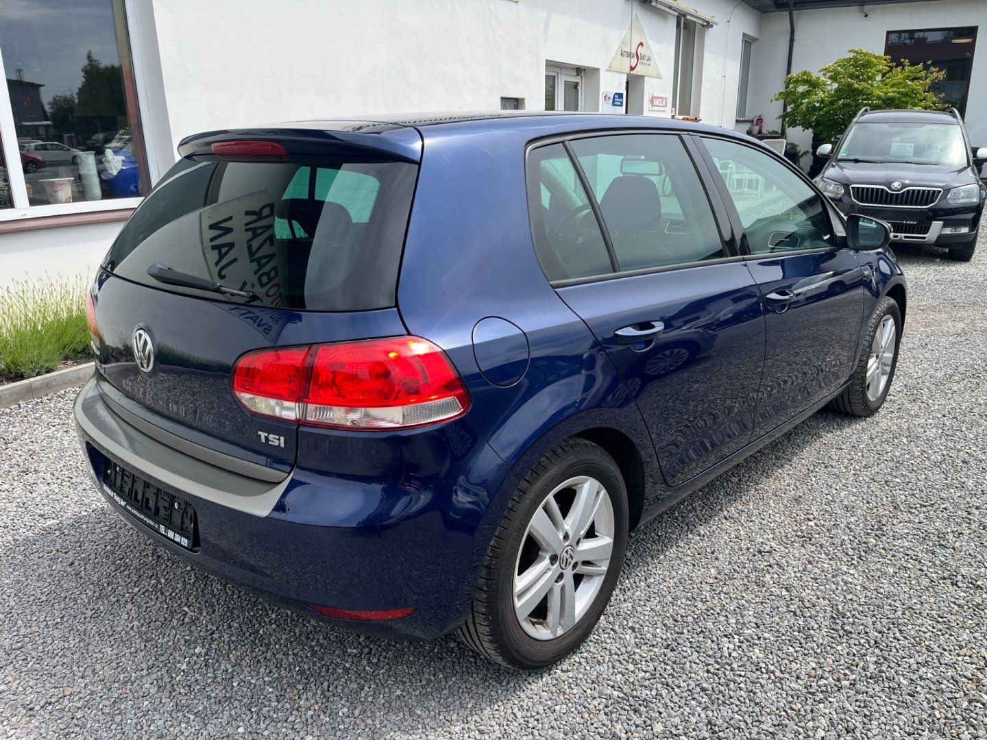 Volkswagen Golf, 1.2 TSI MATCH - fotka 2