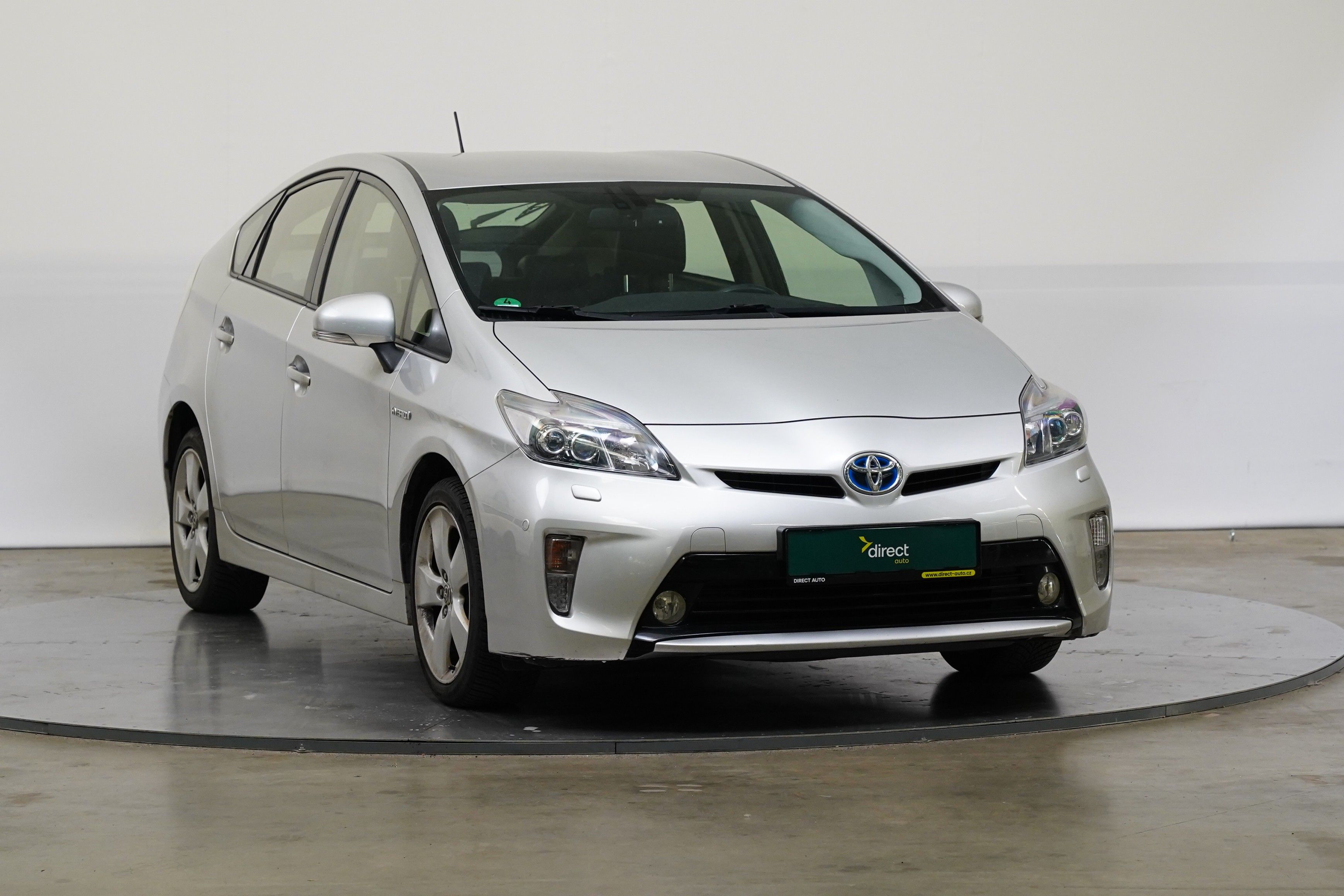 Toyota Prius, 1.8 Hybrid 100 kW Executive - fotka 3