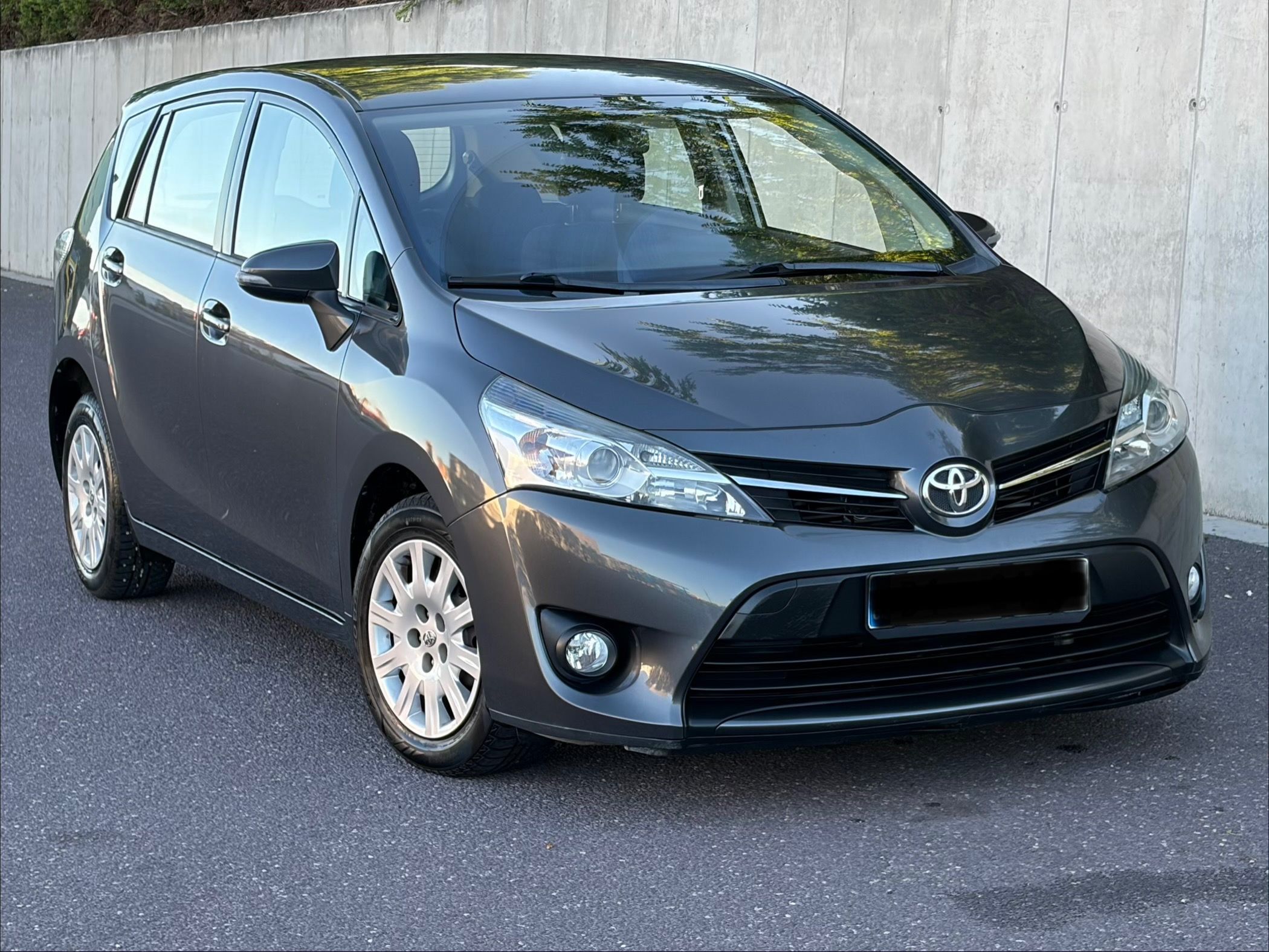 Toyota Verso, 7MÍST/1.6d 82kW/SERVIS TOYOTA/ - fotka 2