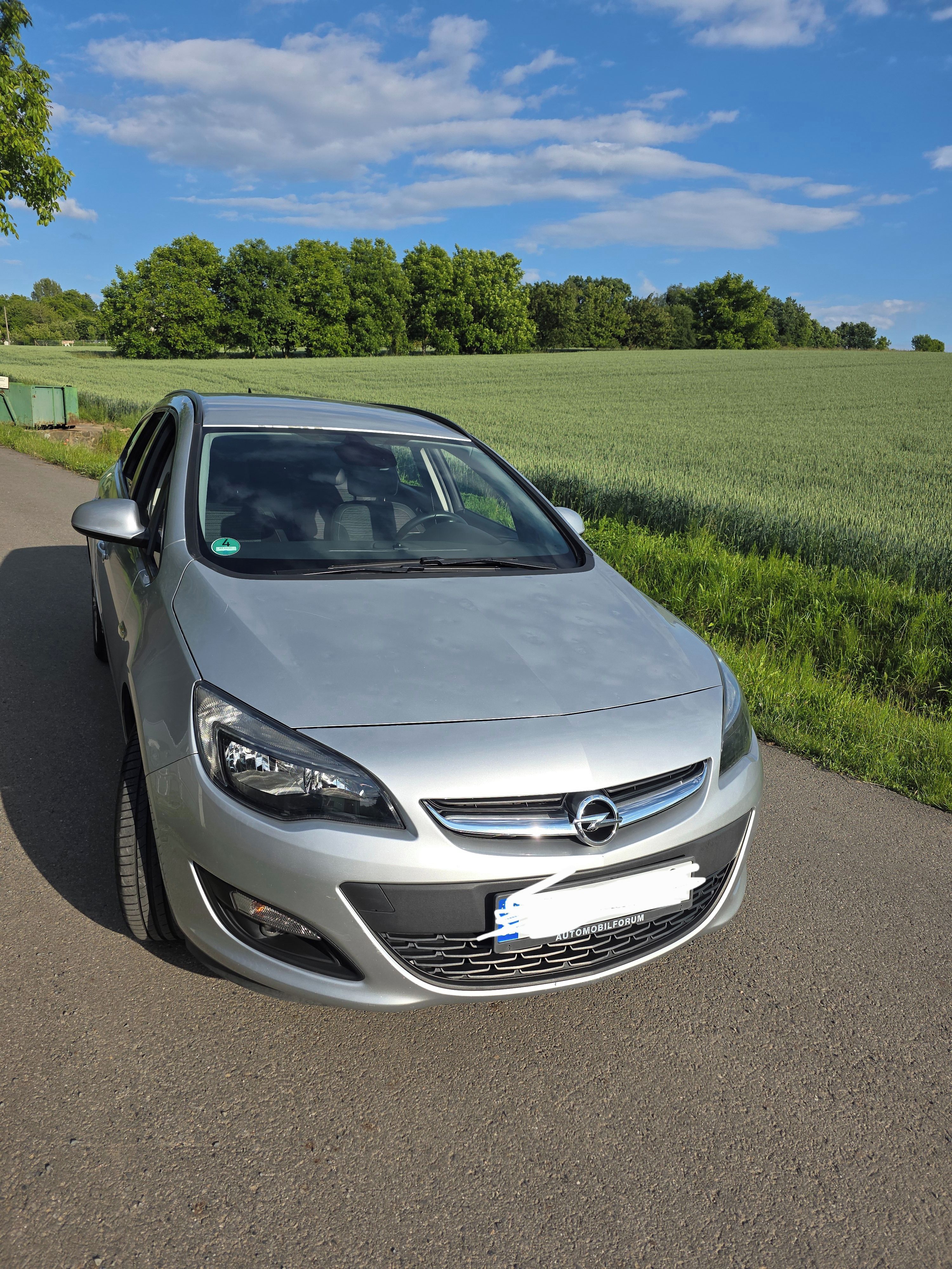Opel Astra, J 1.6 cdti 81 kW