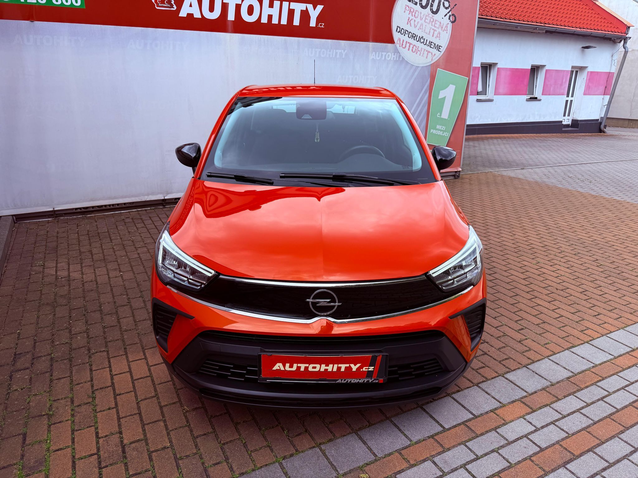 Opel Crossland X, 1.2 Turbo, ČR, Serviska - fotka 2