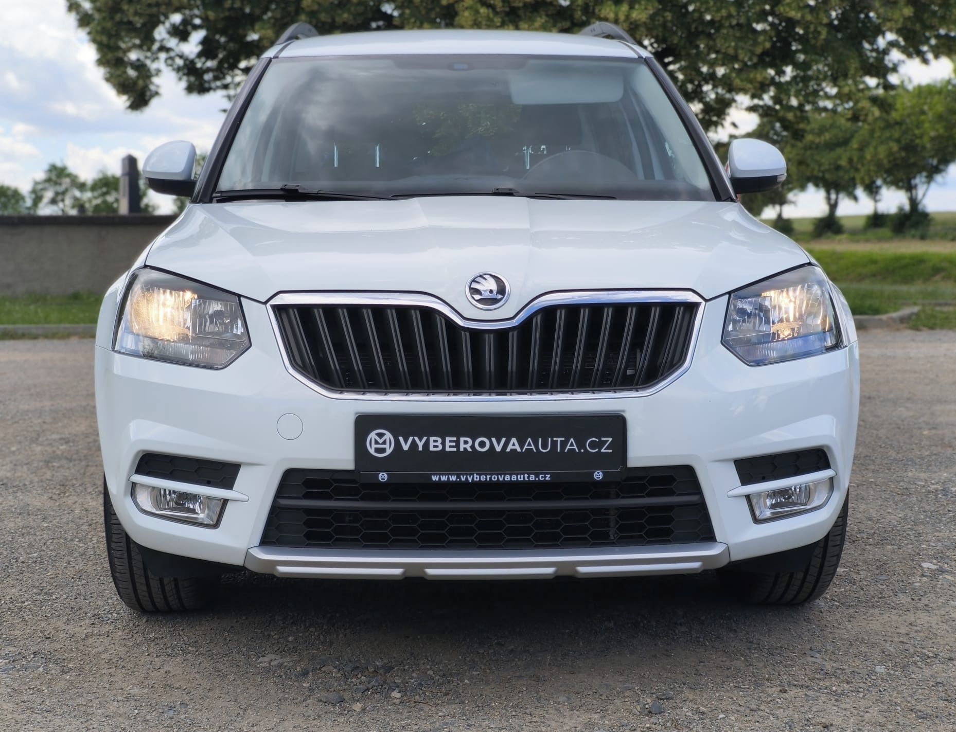 Škoda Yeti, 1.2 TSI 81kW/DSG/ Výhřev/Tažné - fotka 5