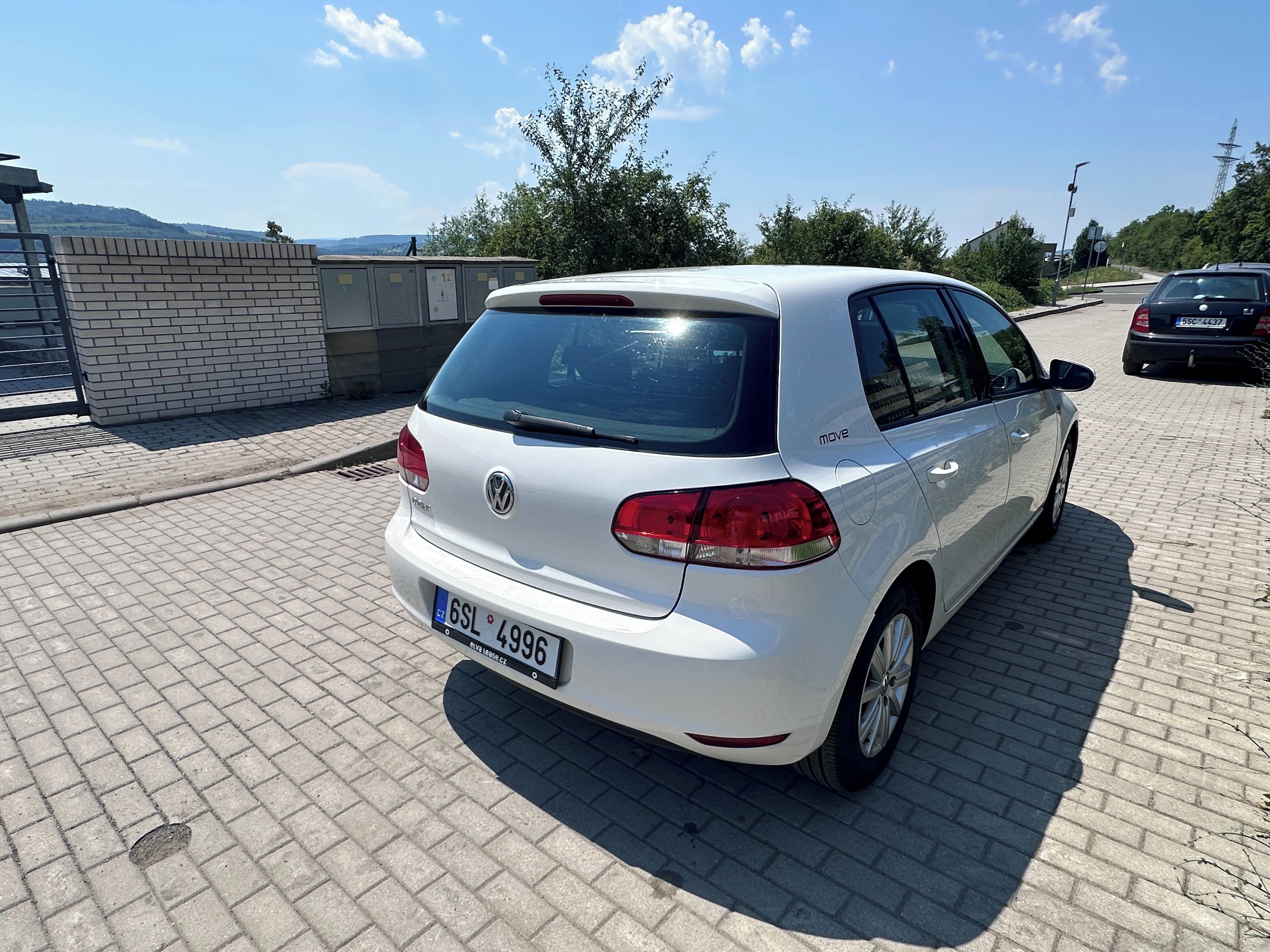Volkswagen Golf, VI, 1.2 servisováno - fotka 4