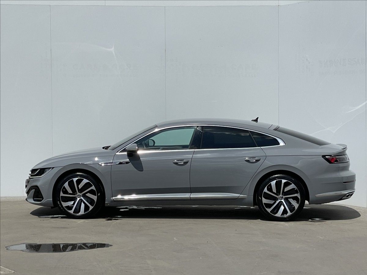 Volkswagen Arteon, 2,0 TSI DSG R-Line Kamera - fotka 2