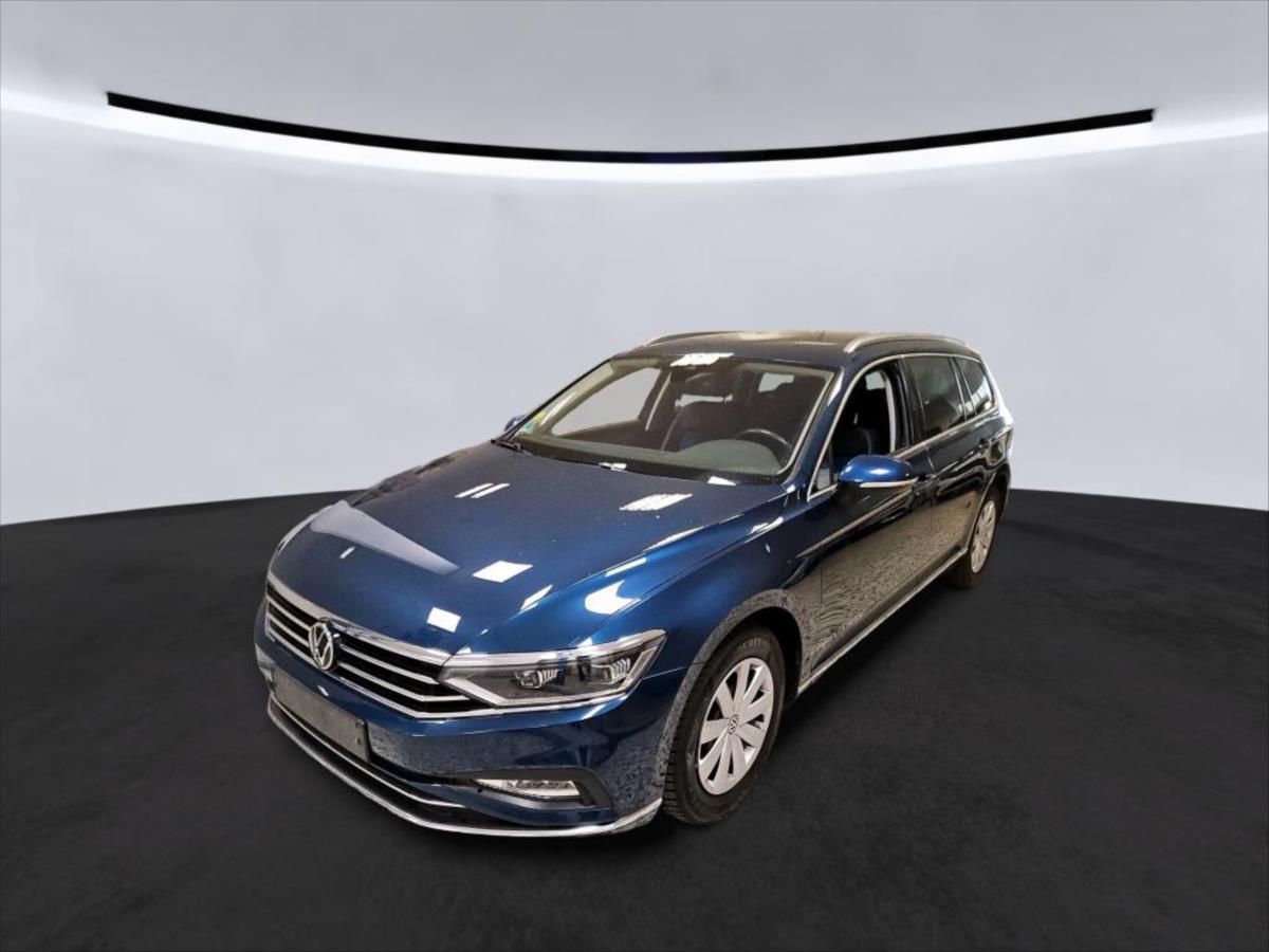 Volkswagen Passat, 2,0 TAŽNÉ,IQ LIGHT,VIRTUAL