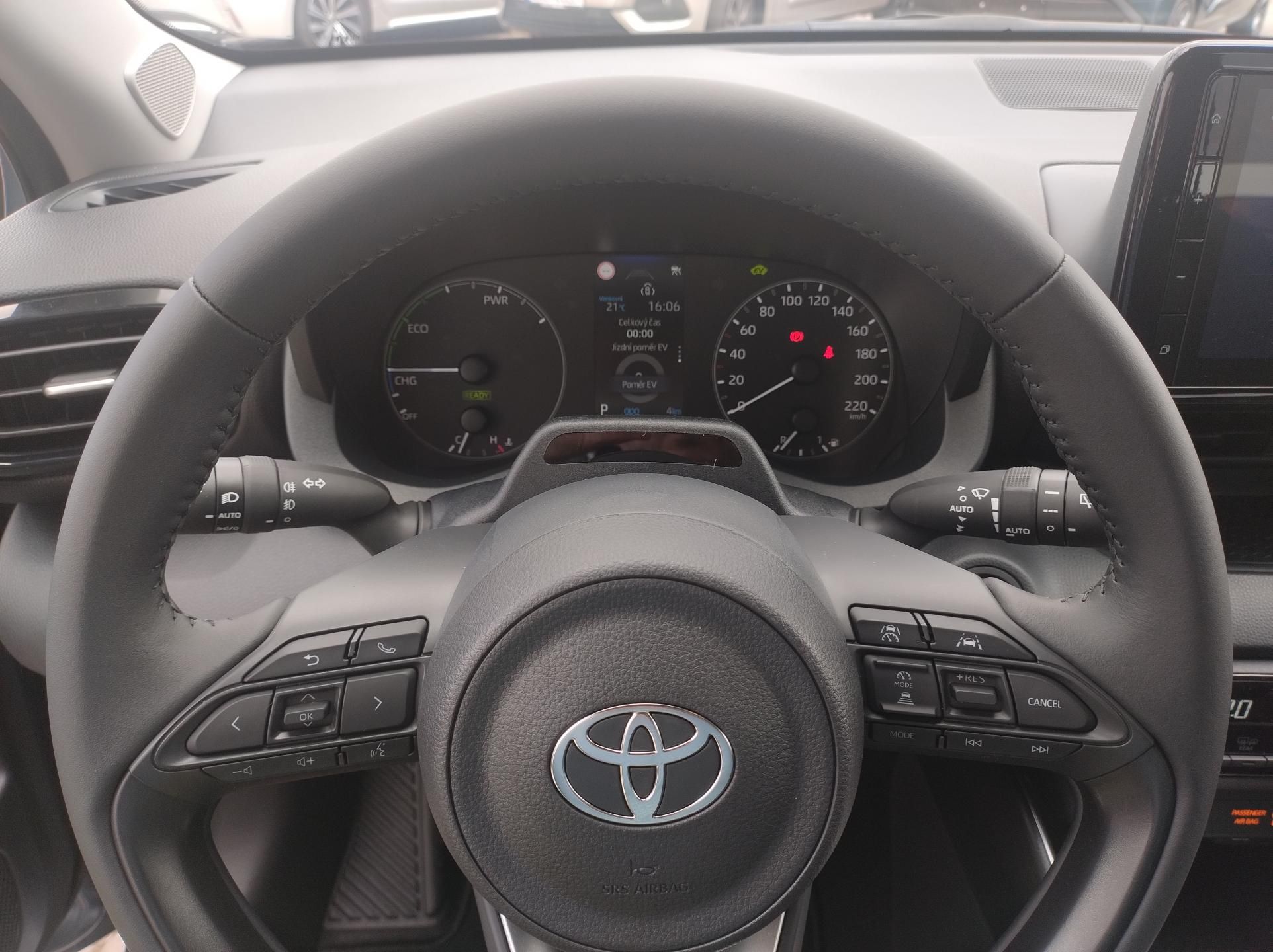 Toyota Yaris, 1.5 HEV Comfort Fleet - fotka 6