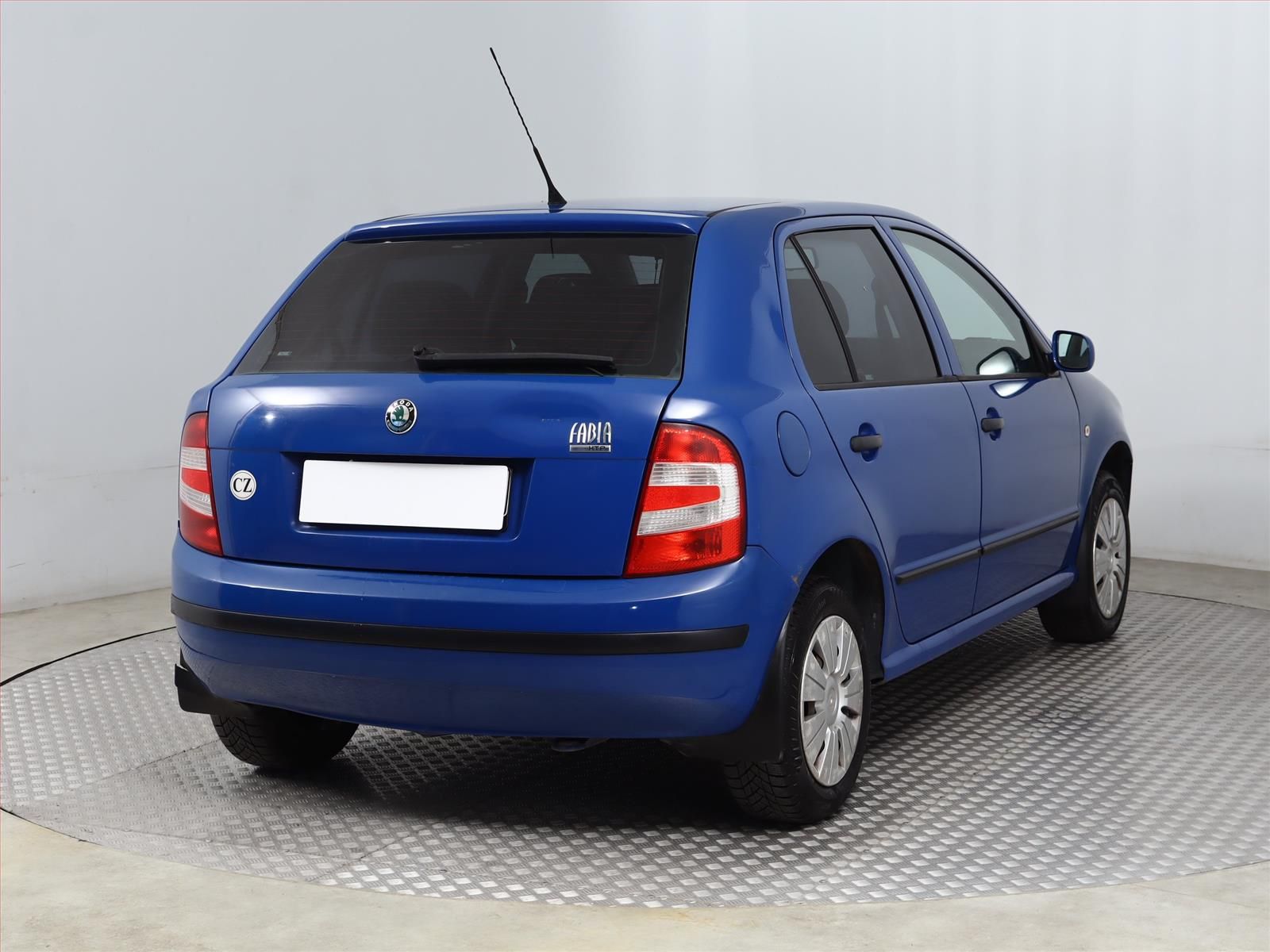 Škoda Fabia, 1.2, Klima, oblíbený vůz - fotka 5