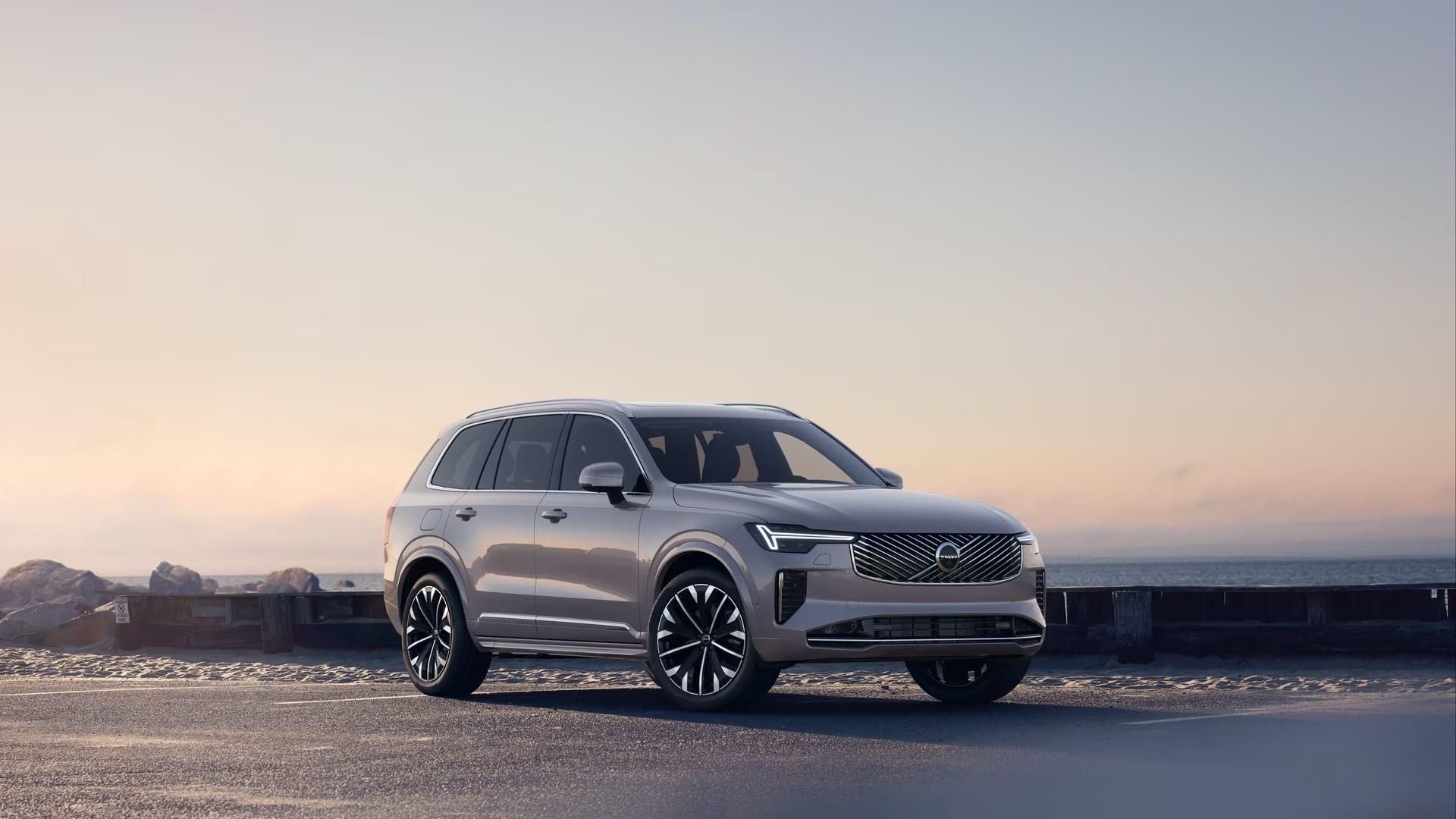 Volvo XC90, T8 AWD RECHARGE BRIGHT PLUS 7m - fotka 2