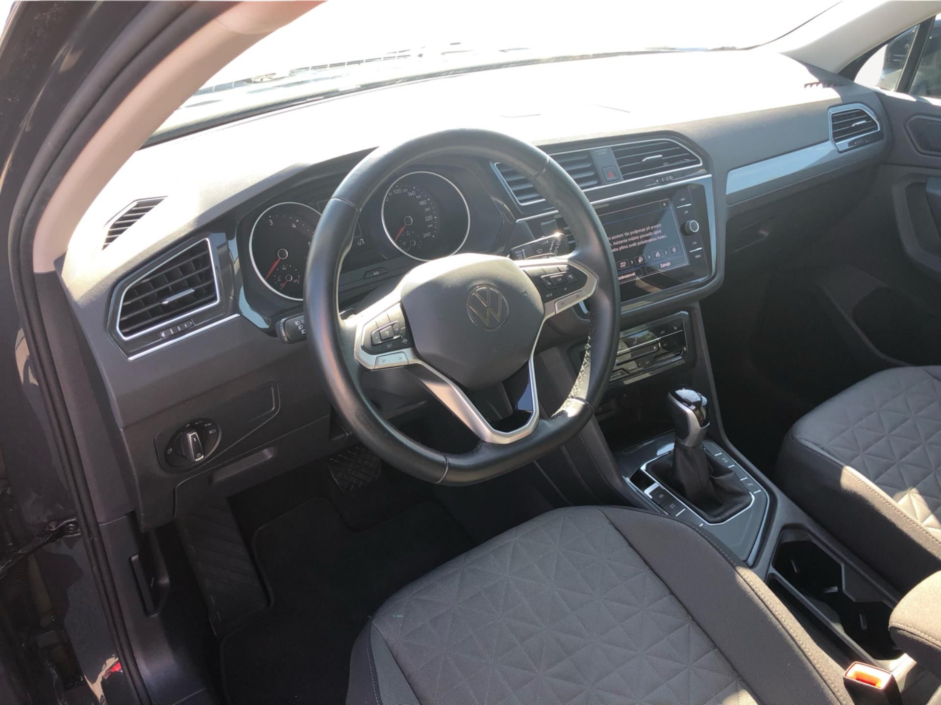 Volkswagen Tiguan, 2.0 TDi DSG 7st. LIFE - fotka 5