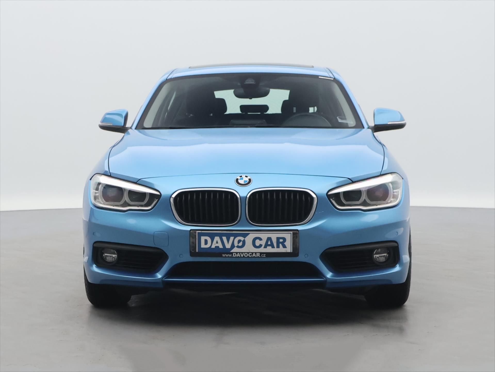 BMW Řada 1, 2,0 Ti 135 kW Automat Xenon - fotka 2
