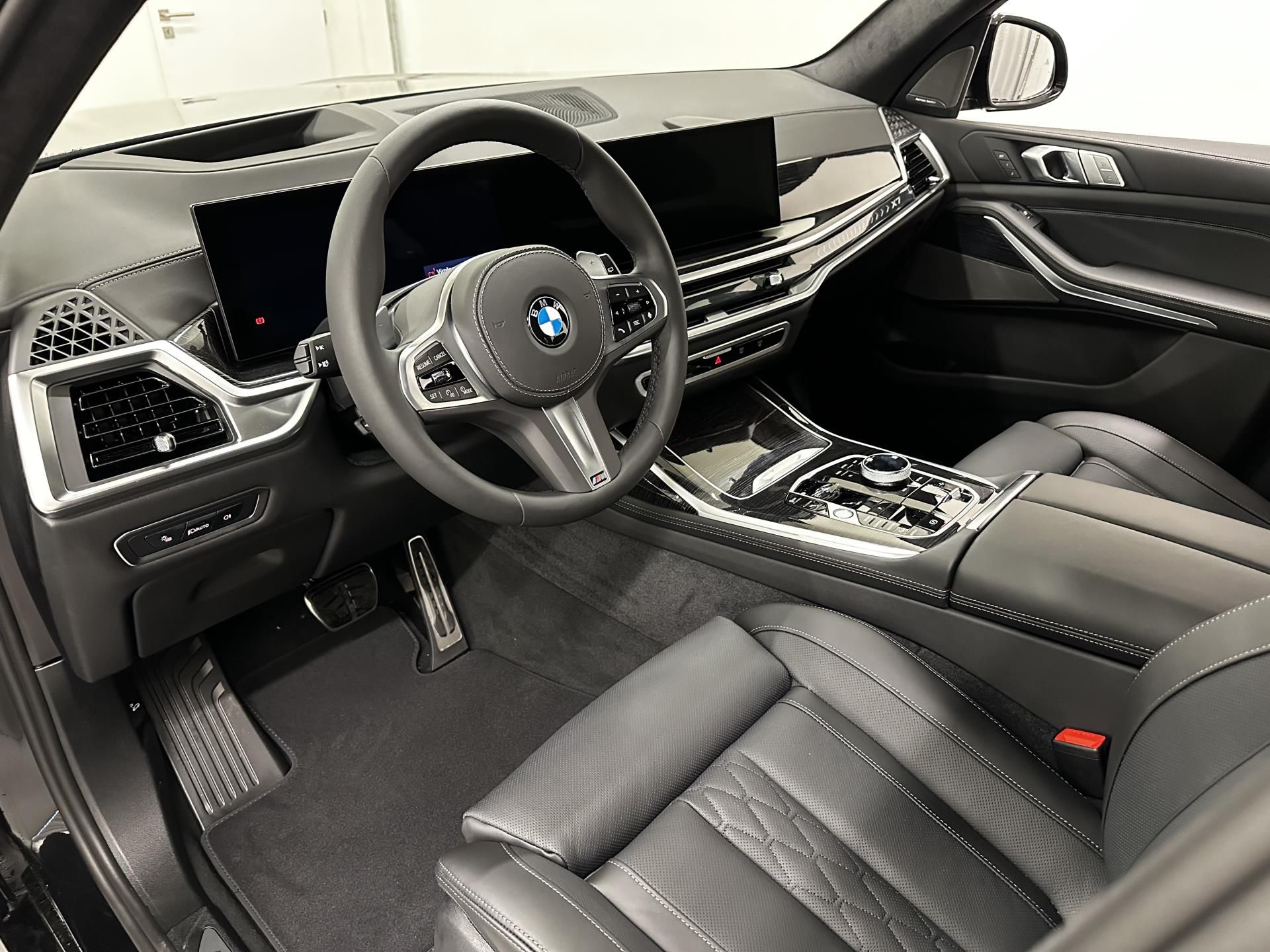 BMW X7, X7 xDrive40d - fotka 5